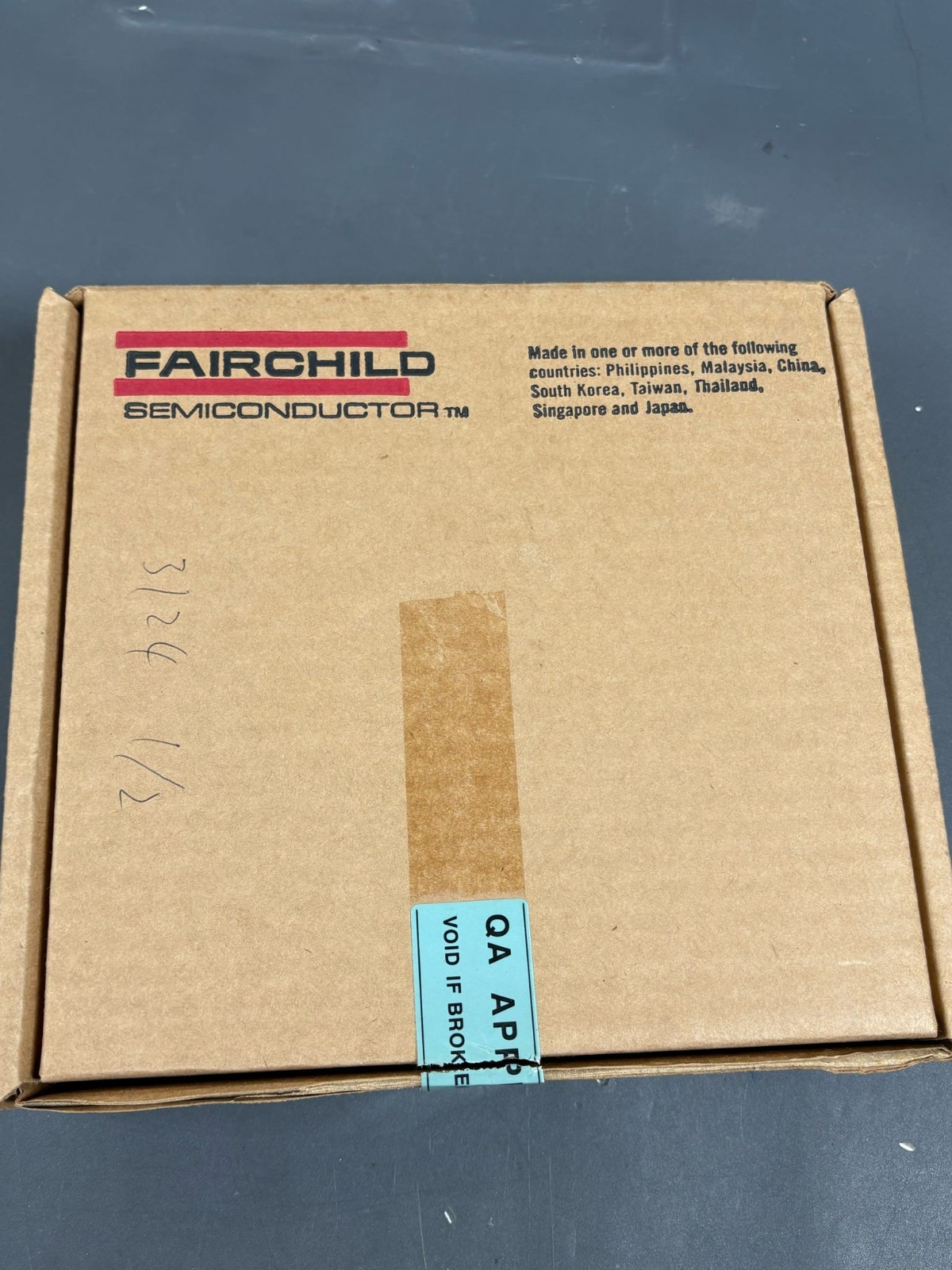 1250pcs Fairchild MV6753 Red LED Through Hole Lamps T-1 3/4 5mm