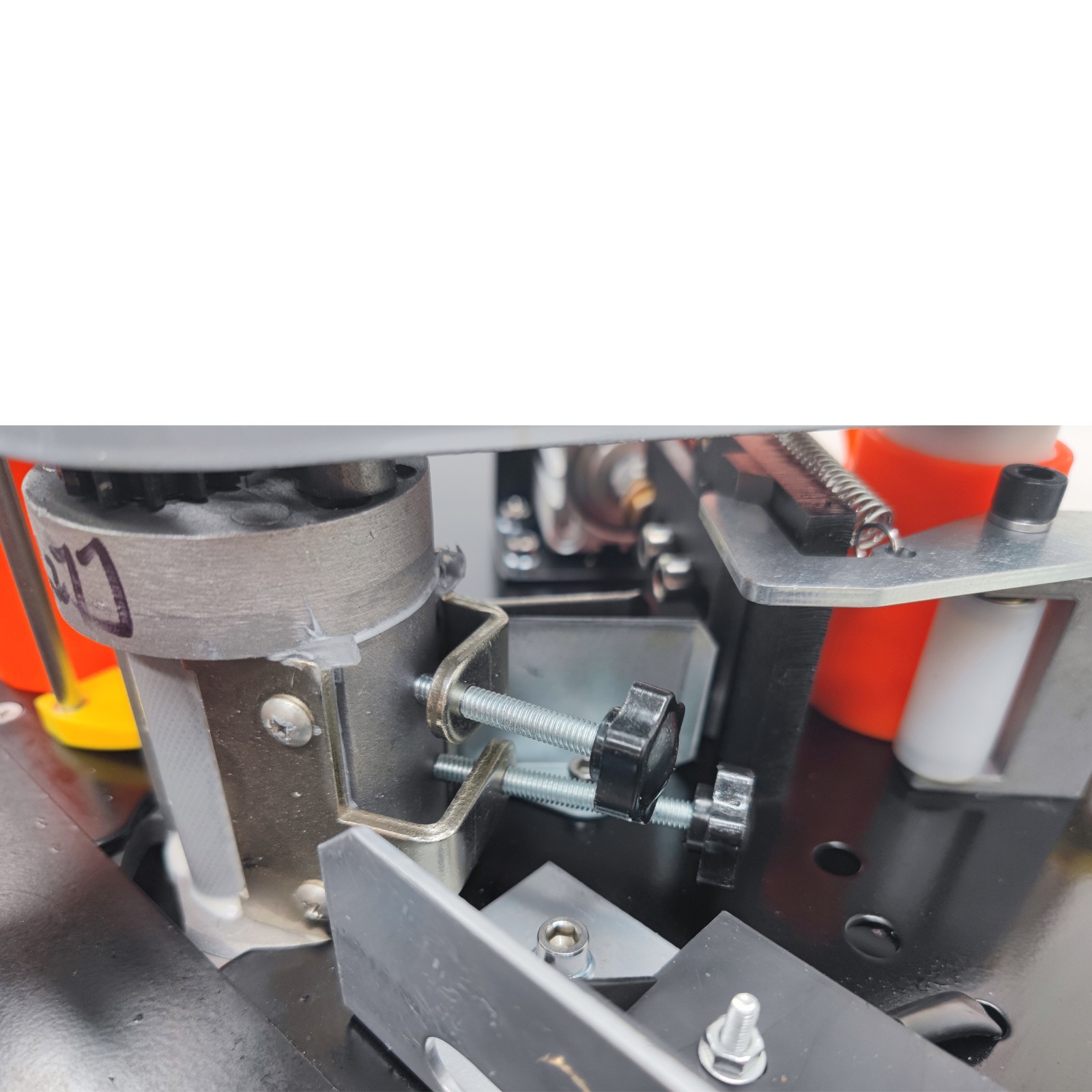Desktop Edge Bander 0-6m/min Sealing Speed Straight /Curve Line Edge Bender
