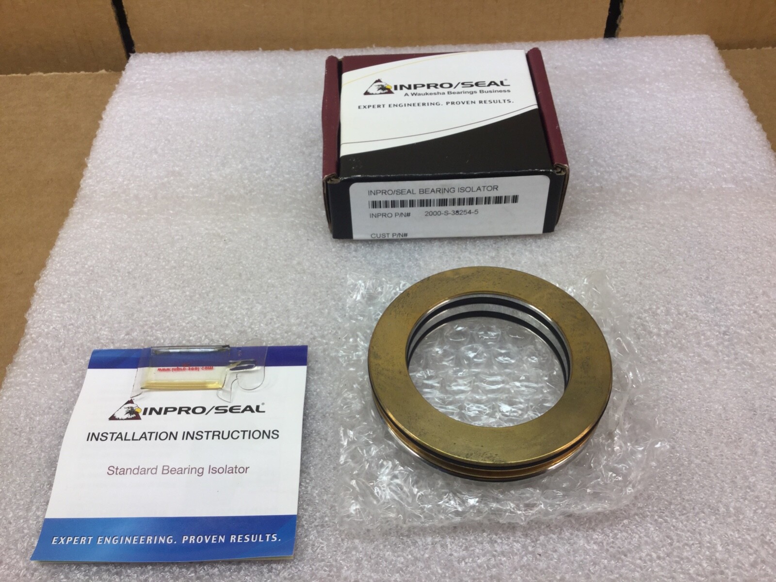 INPRO 2000-S-38254-5 BEARING ISOLATOR 3.015″ BORE 2.045″ SHAFT NEW IN BOX