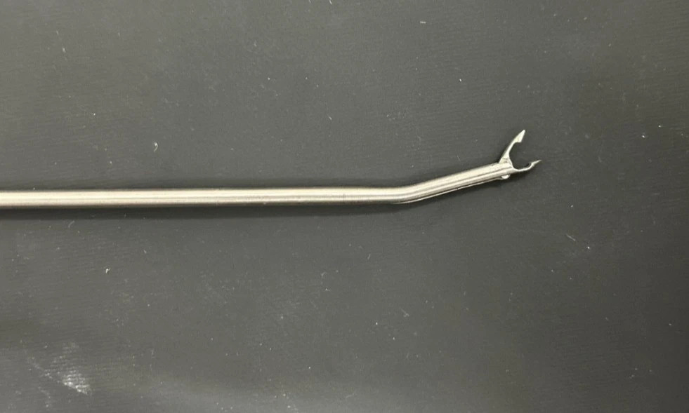 Stryker Conquest Endoscopy 2.7mm 15º Suture Retriever 300-027-376