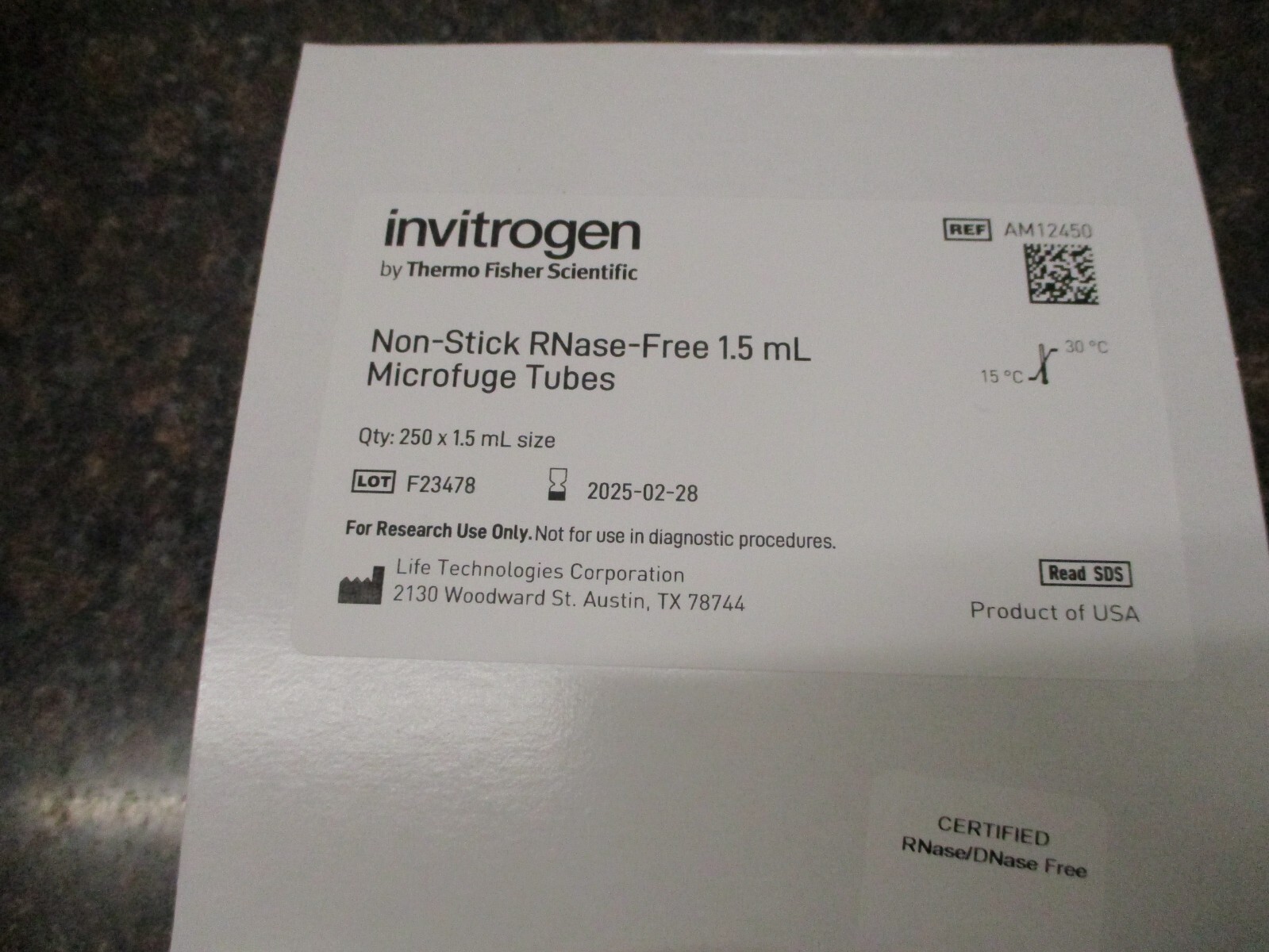 250 THERMO FISHER INVITROGEN AM12450 NON STICK RNASE FREE 1.5ML MICROFUGE TUBES