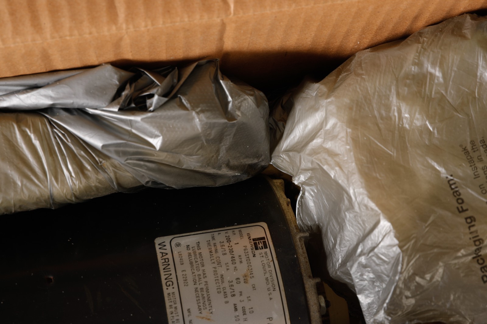 OEM Lennox 94G0001 Condenser Fan Motor 1HP 200-230/460V 3PH-open box