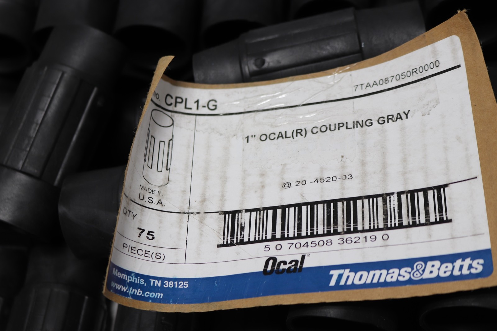 30x Lot ABB Thomas & Betts CPL1-G 1″ OCAL Coupling Gray