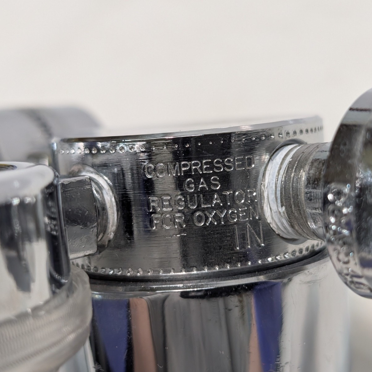 Hudson 2625 Medical Oxygen Regulator With Flowmeter Gauge 15LPM As Shown