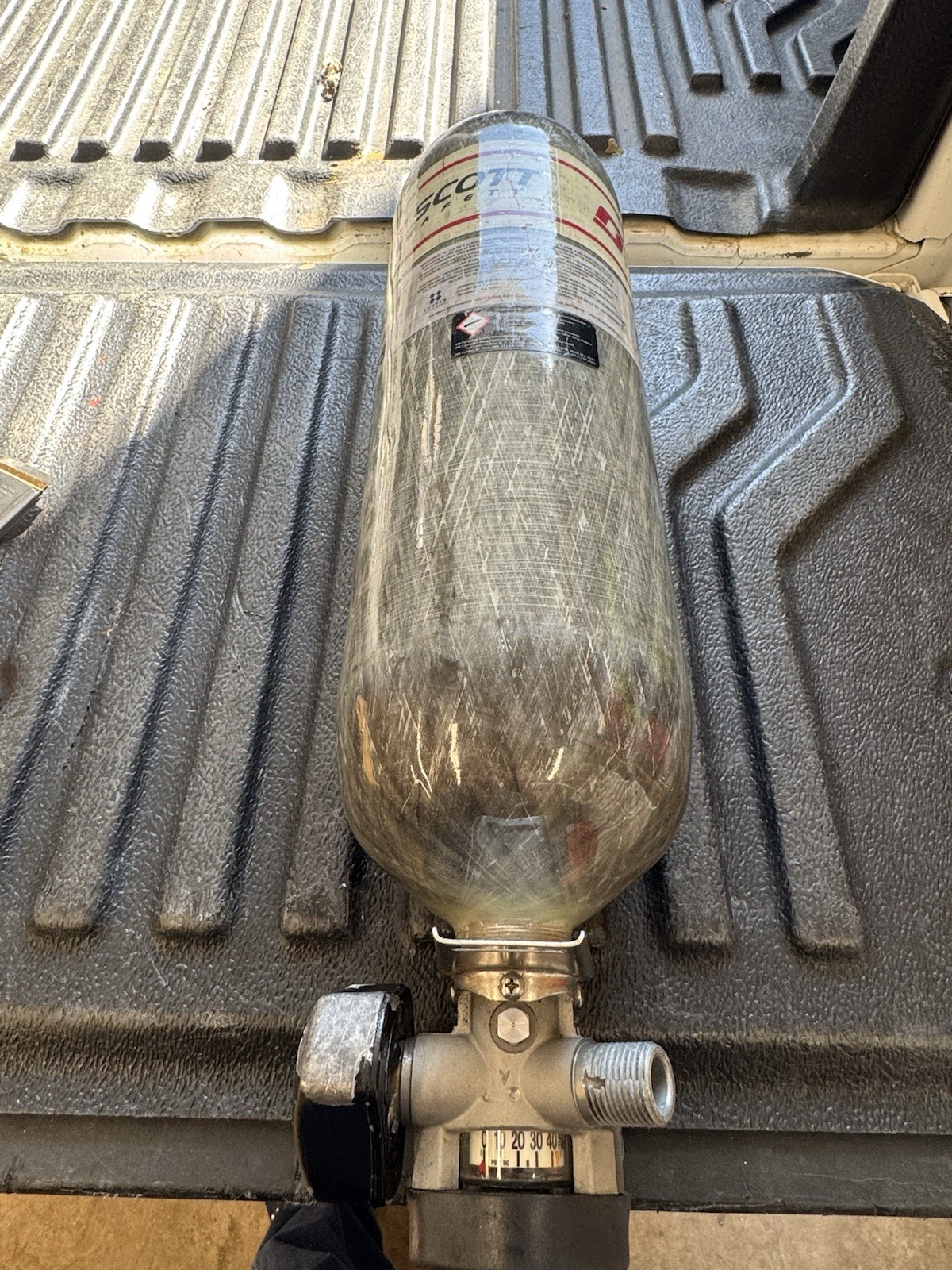 Scott SCBA 4500 PSI Air Cylinder DOM 11/2023 30 Minute Cylinder