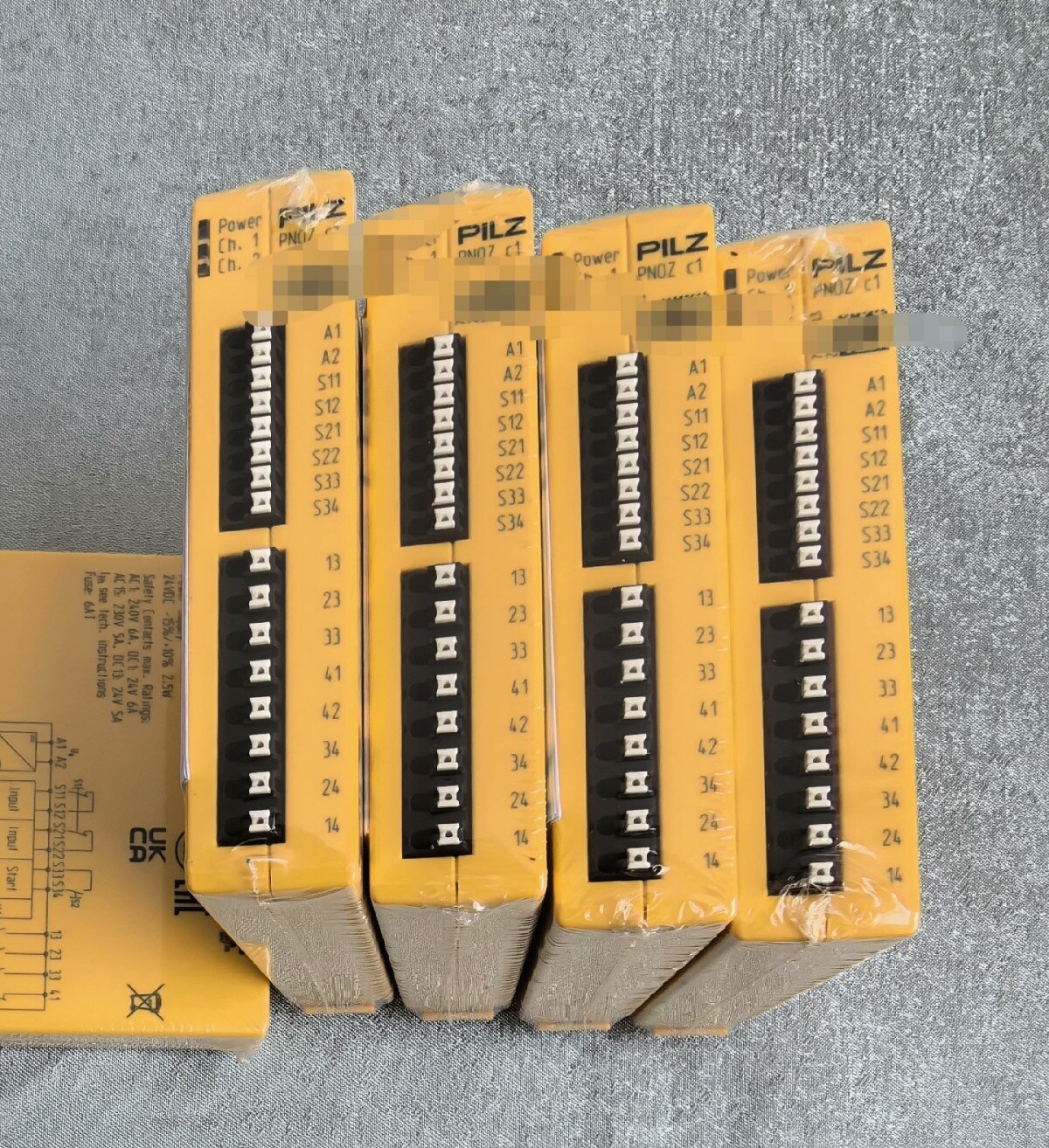 Pilz 710001 safety relay Brand New air transport