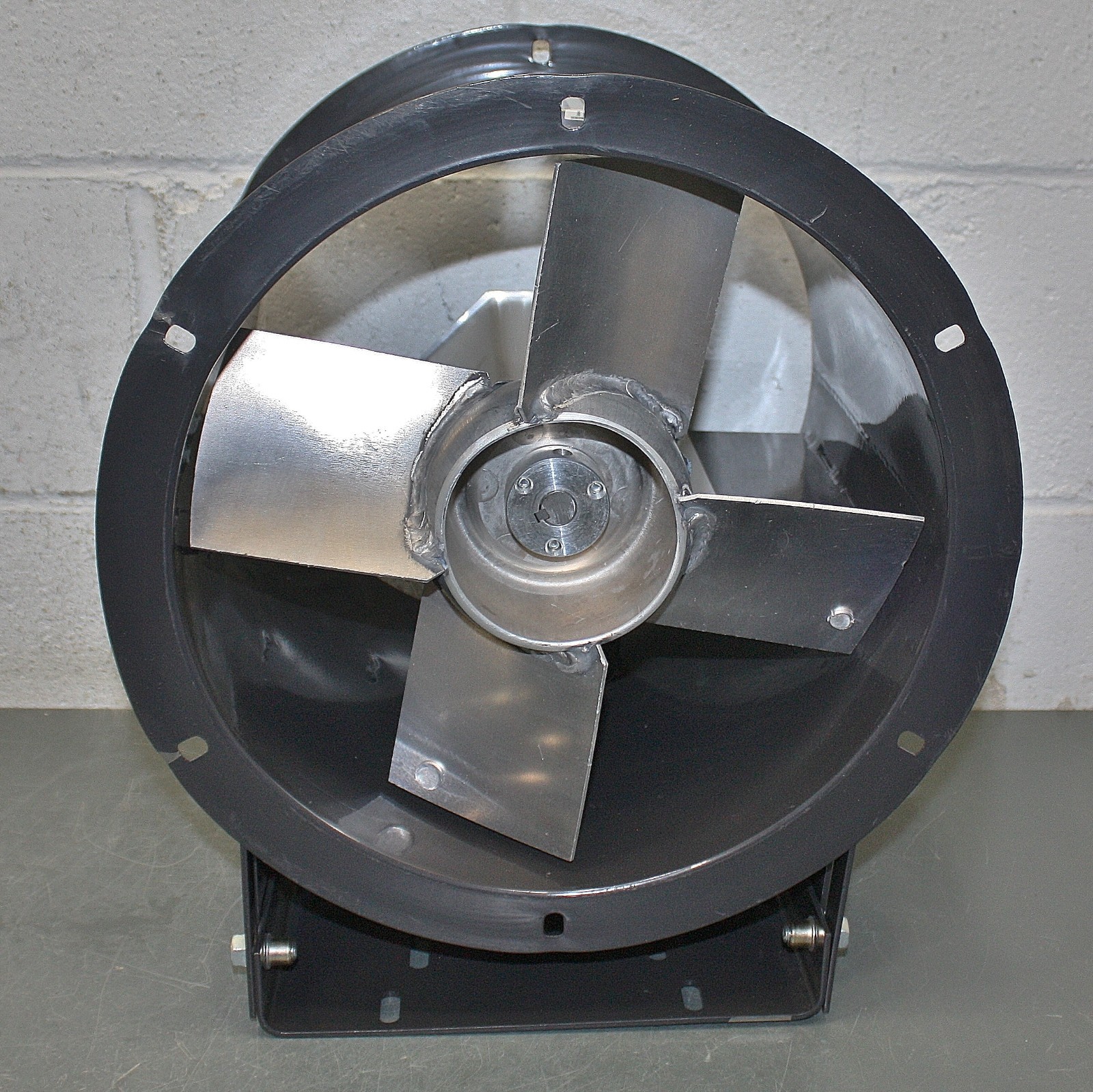 Dayton Tubeaxial Fan 166203A, 12″ Blade OD, Belt Drive, Max 2877 rpm, 2432 cfm