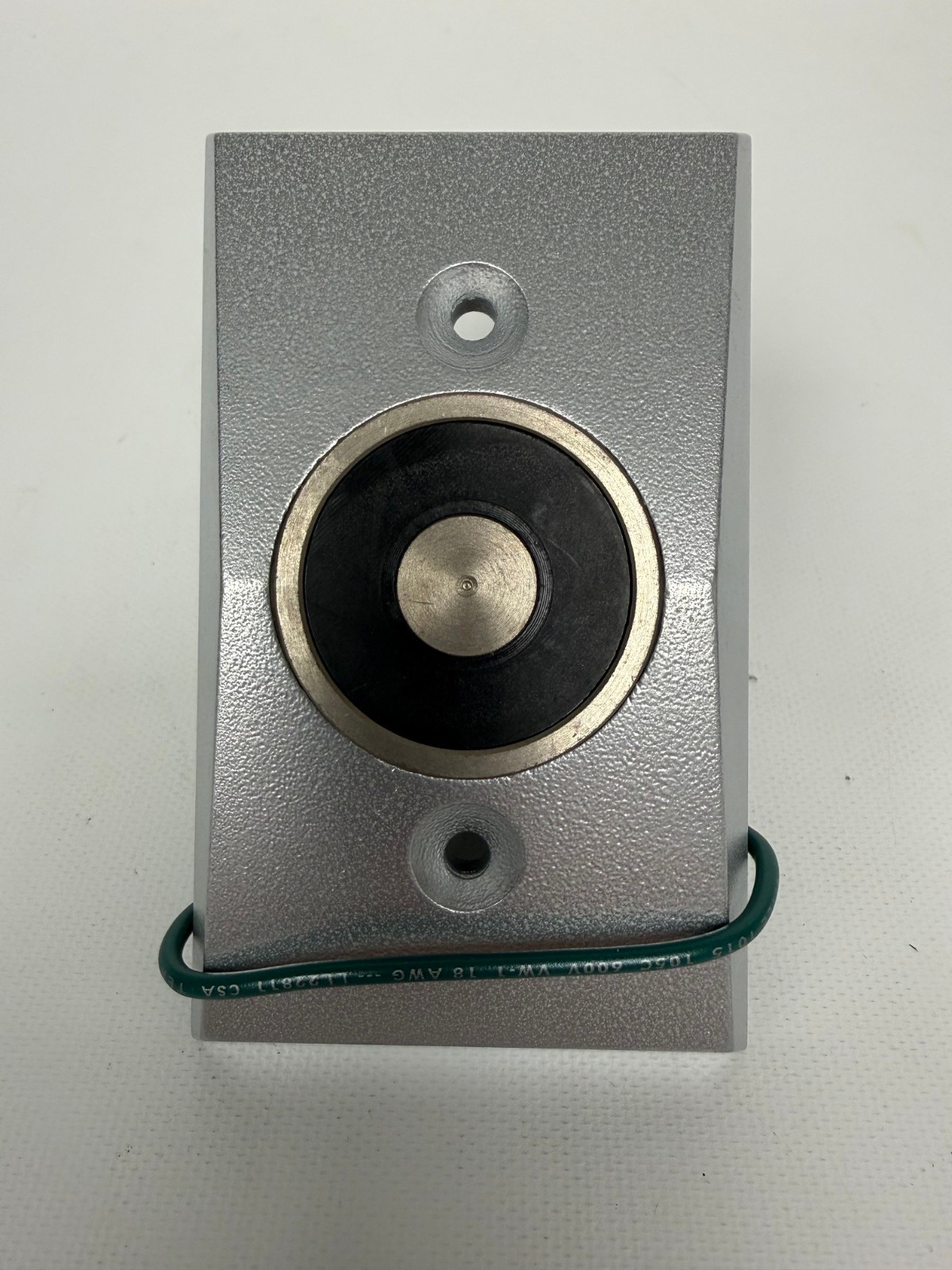 EDWARDS 1508-AQN5 ELECTROMAGNETIC DOOR HOLDER SURFACE WALL MOUNT NEW