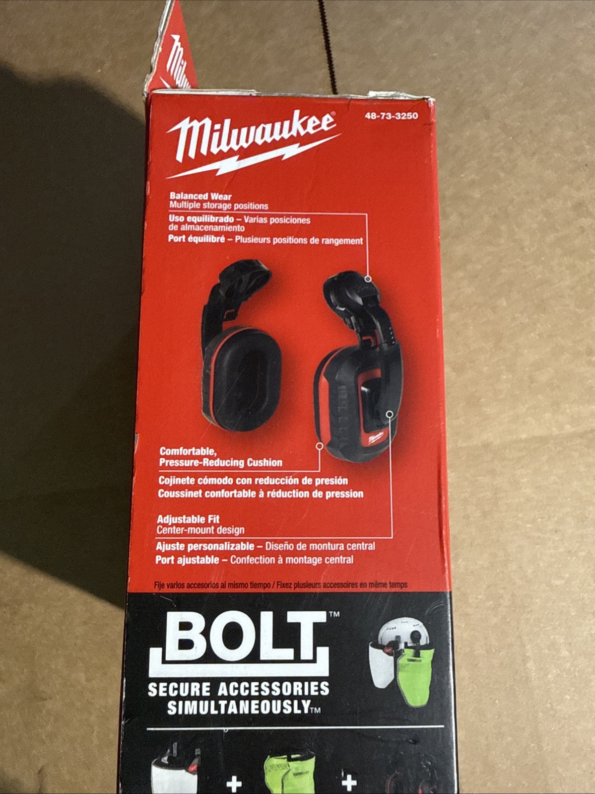 Milwaukee BOLT Earmuffs with Noise Reduction Rating of 24 dB (48-73-3250)