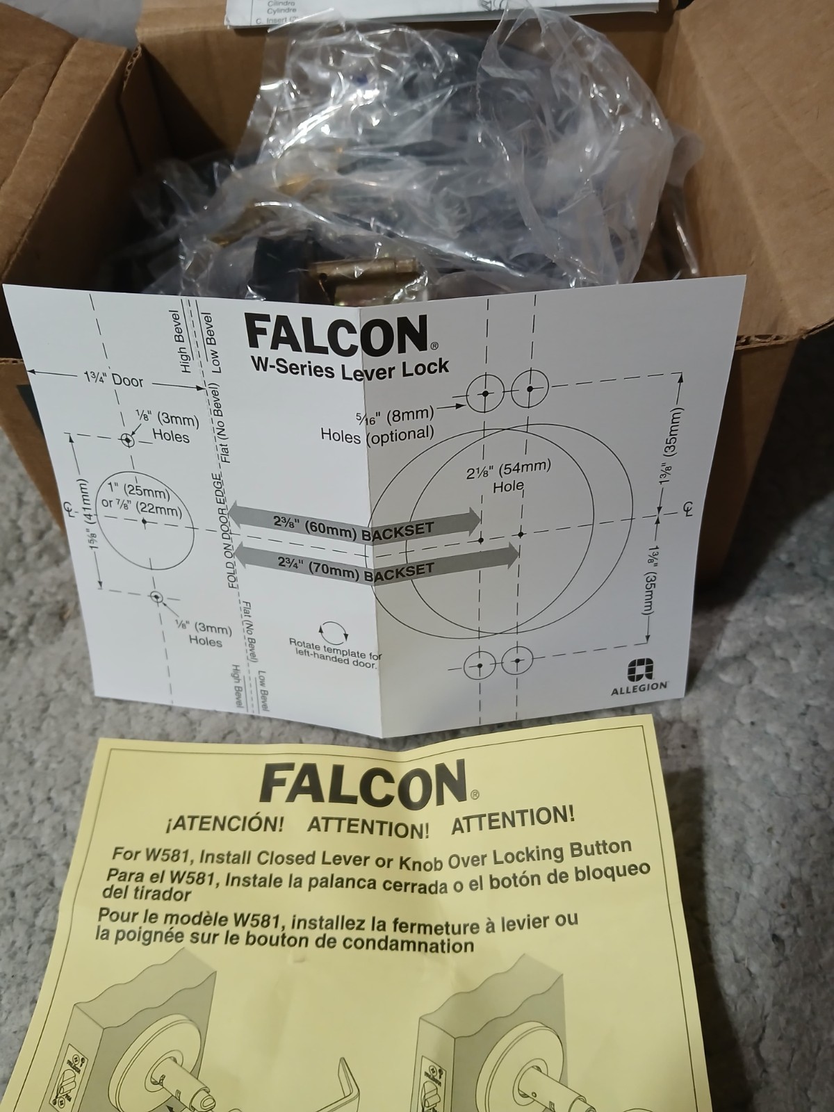 Falcon W-Series Storeroom Lever Lock Matte Black Self Closing with Keys