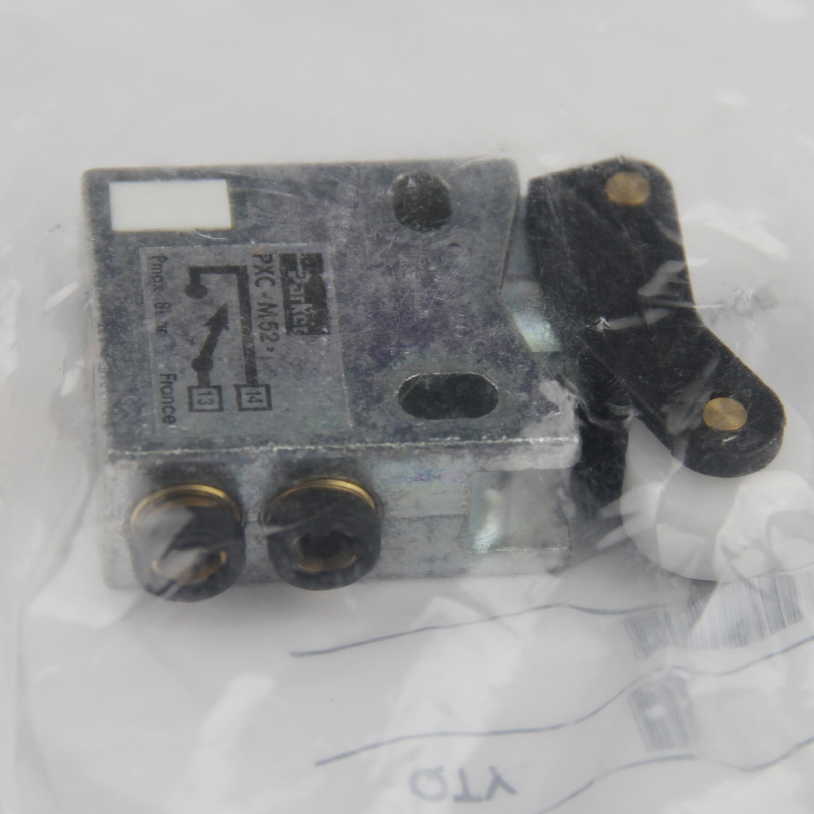 New PARKER PXC-M521 Mechanical Valve