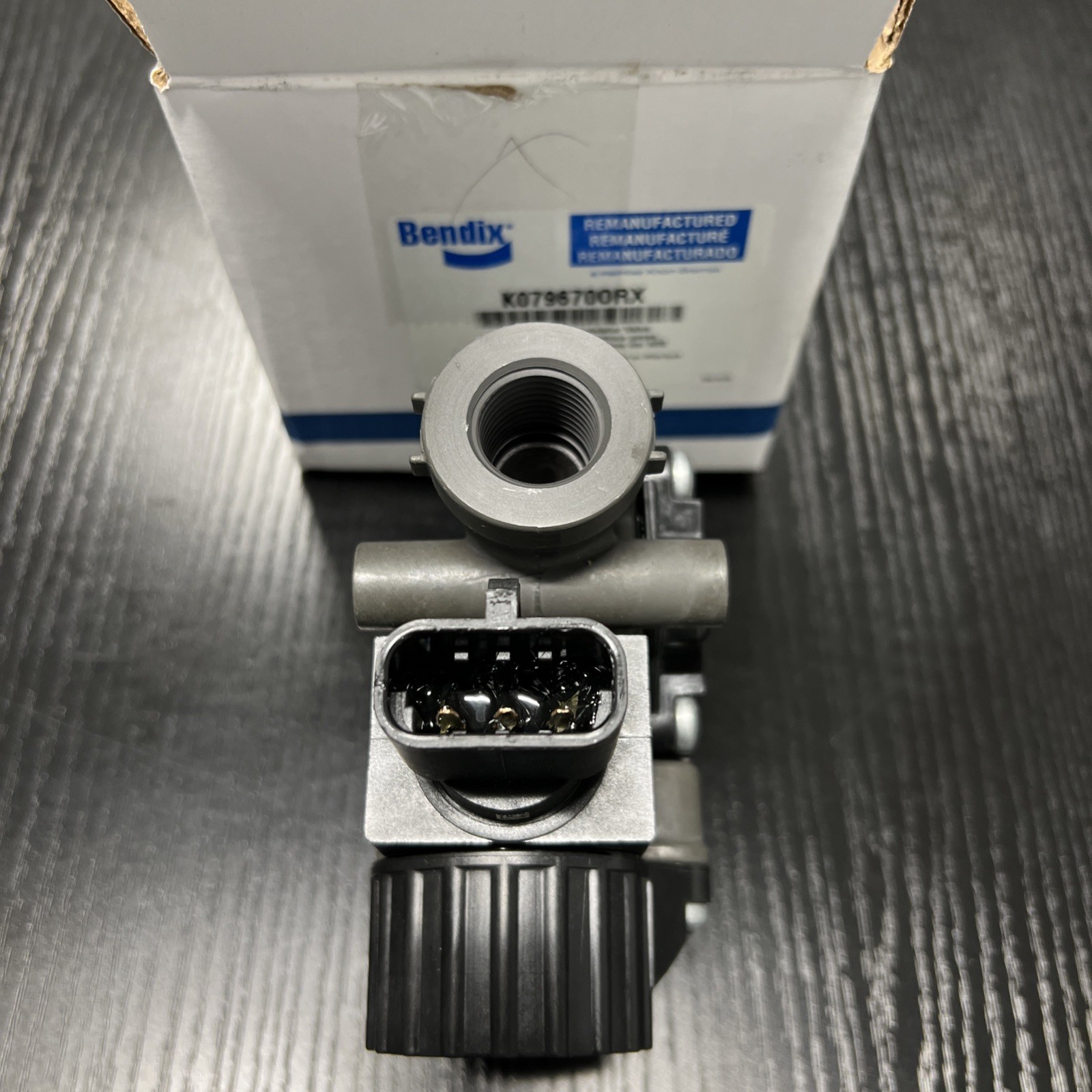 Bendix M-40QR ABS Modulator Valve: Part# K079670ORX