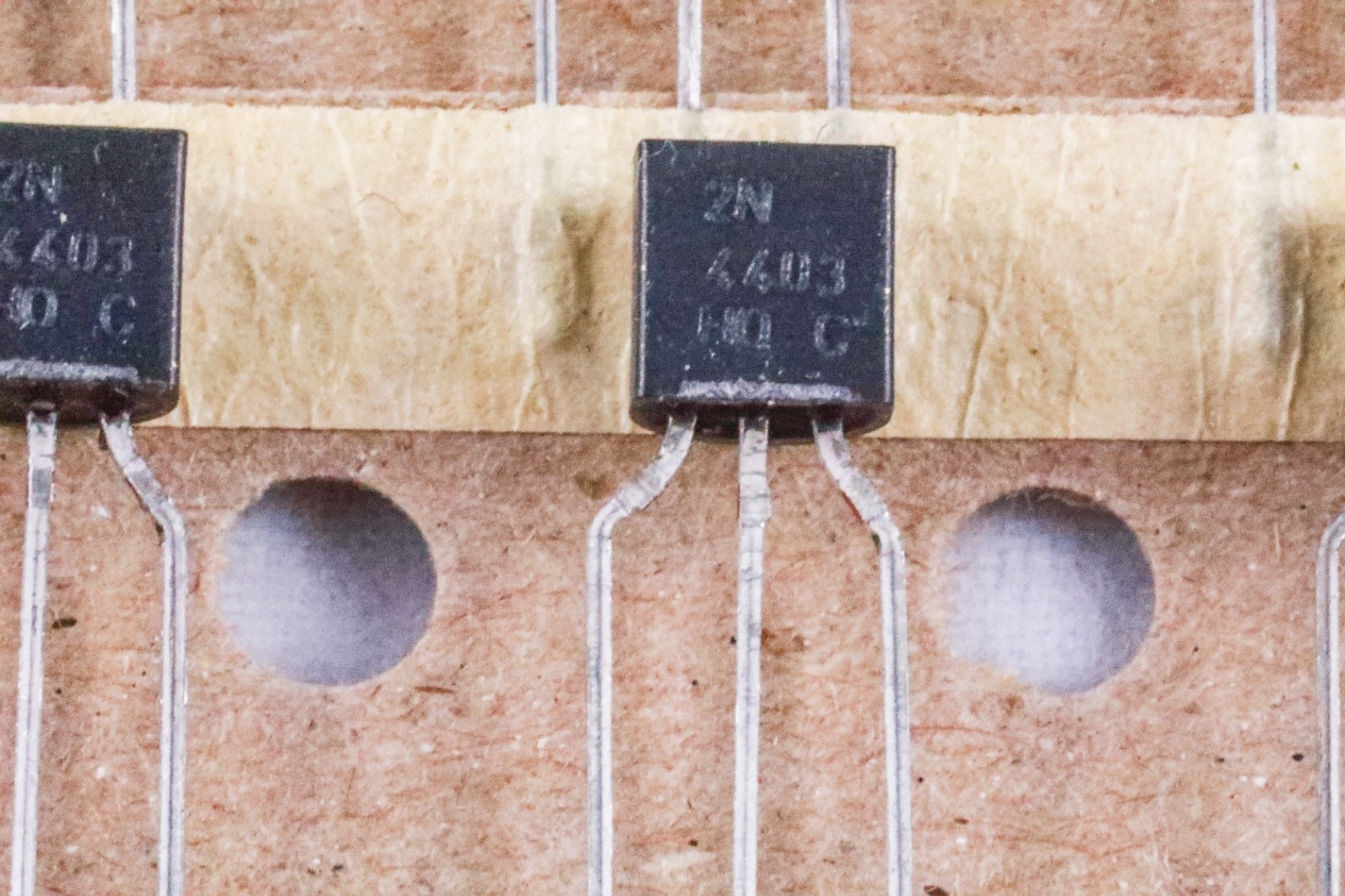 50X 2N4403 General Purpose PNP TO-92 Transistors, Free Shipping from USA