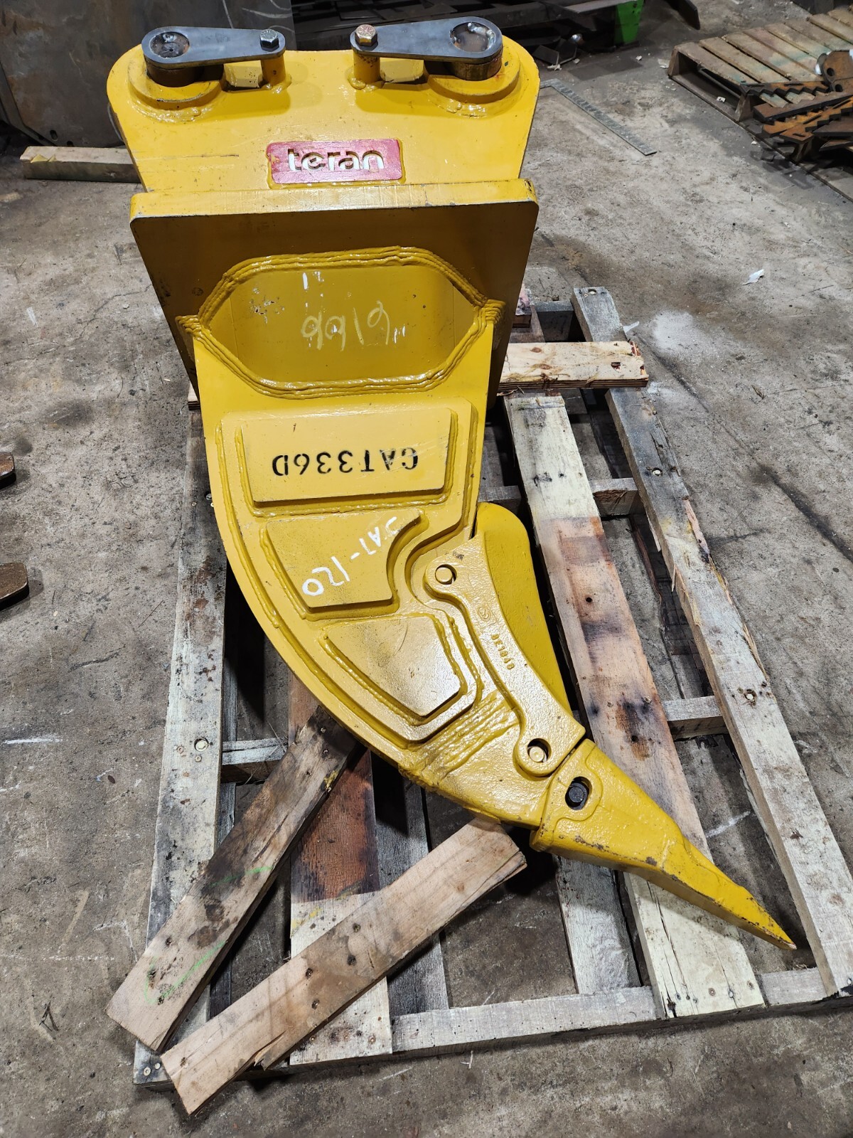 New Caterpillar 336 CAT Frost Ripper Tooth Excavator Stump Root 90mm 100mm Pin