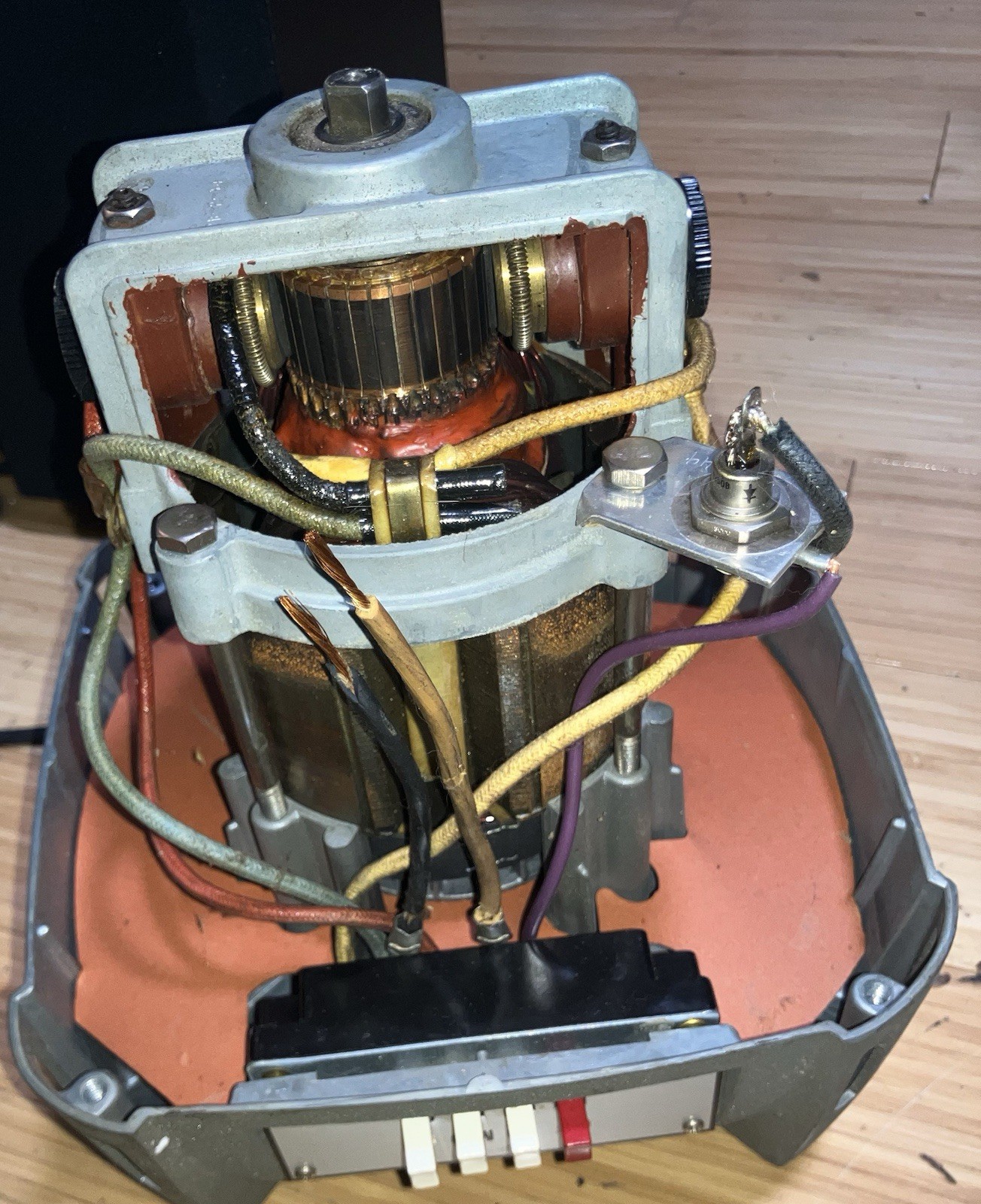 Waring Commercial Blender CB-6? Heavy Duty Base Motor Only – PARTS OR REPAIR