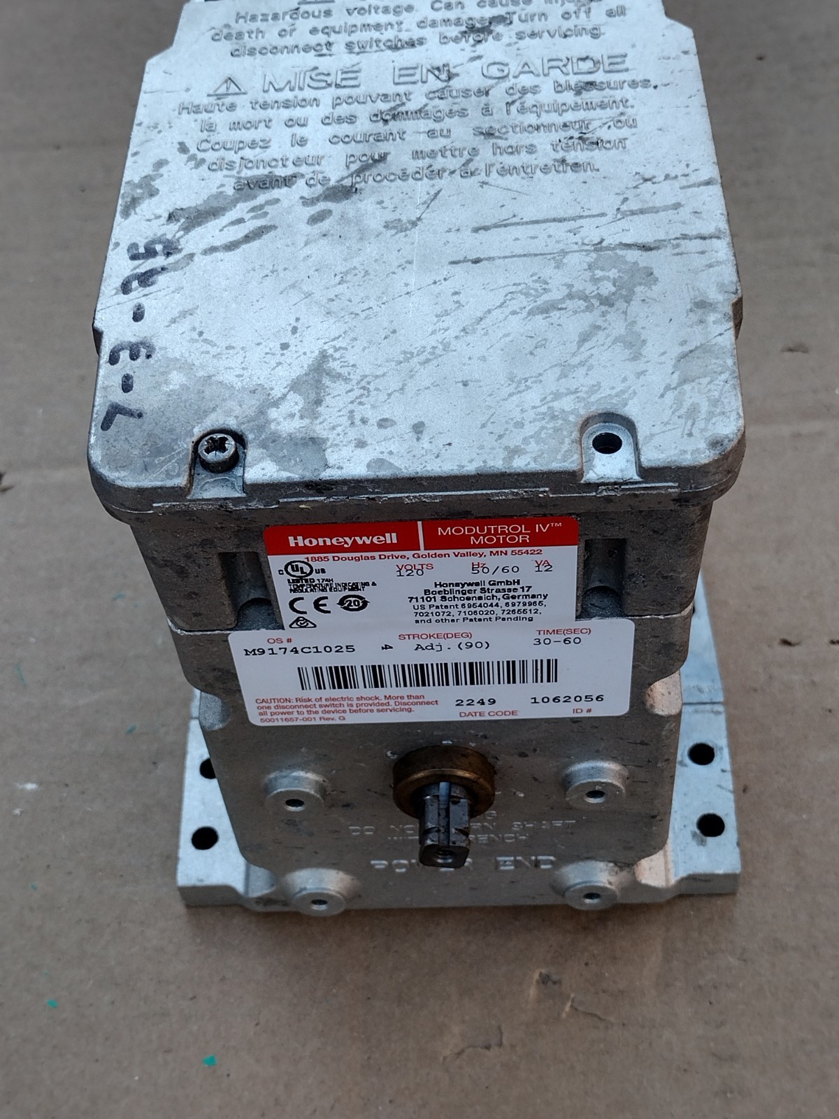 Honeywell M9174 C 1025 Modutrol Motor 120 volts 12 VA 50/60hz Actuator
