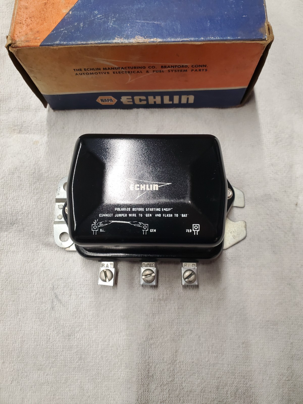 New NOS ECHLIN 12 VOLT 22-26 Amp Voltage Regulator VR 123 AMC GM STUDEBAKER