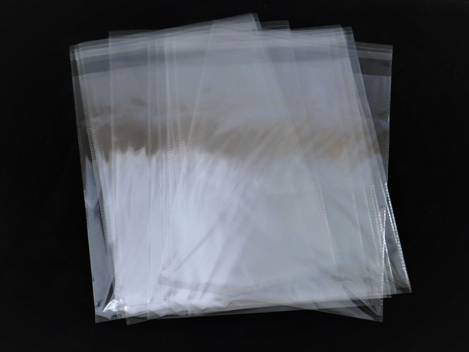 25 Clear Self Seal Bags 8×10 Water Resistant Light Weight Op Packaging Storage