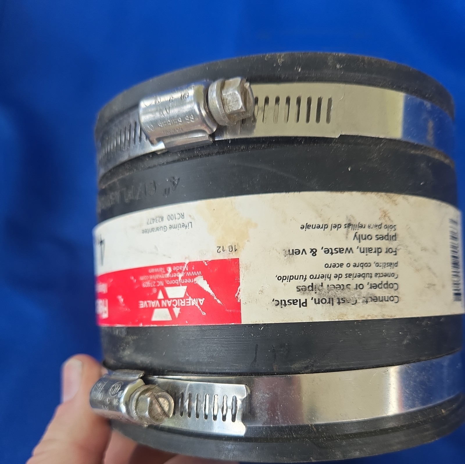 AMERICAN VALVE RC 100 Flexible Coupling 4″ X 4″ Cast Iron Copper Plastic Steel