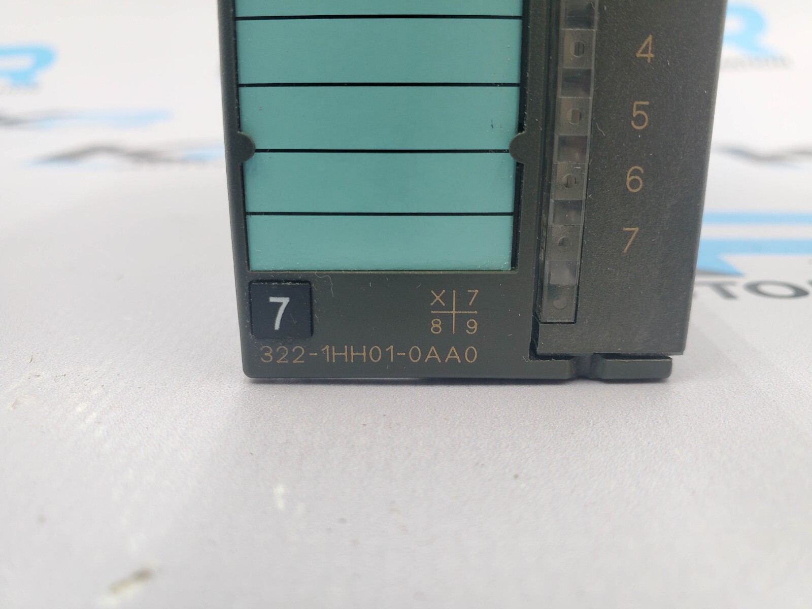 Siemens 6ES7 322-1HH01-0AA0 Simatic S7 SM 322