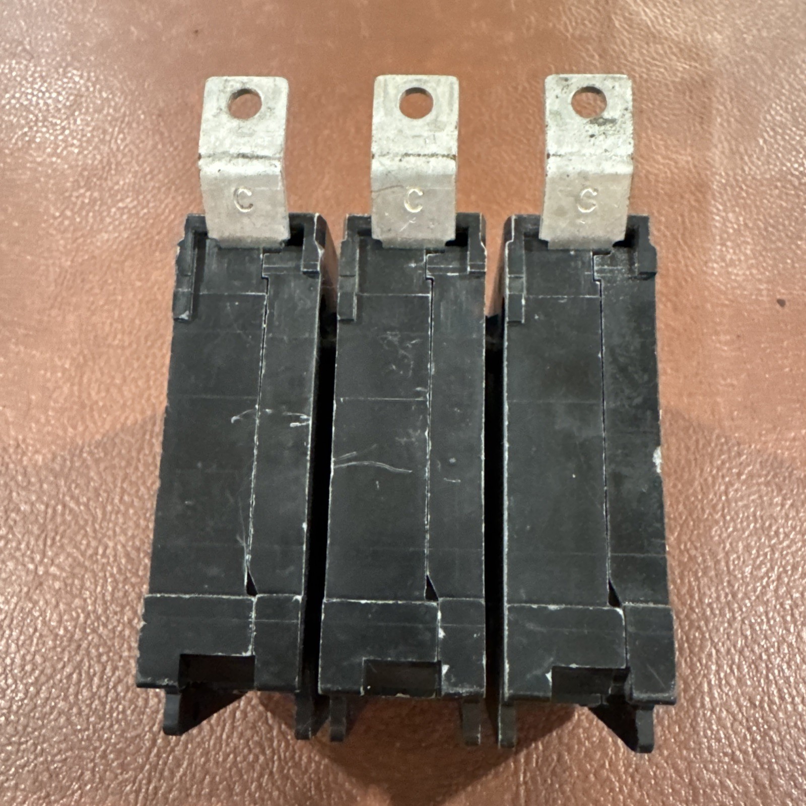 Siemens B315 3 Pole 15A 240V Bolt-on Circuit Breaker 15 Amp 3P