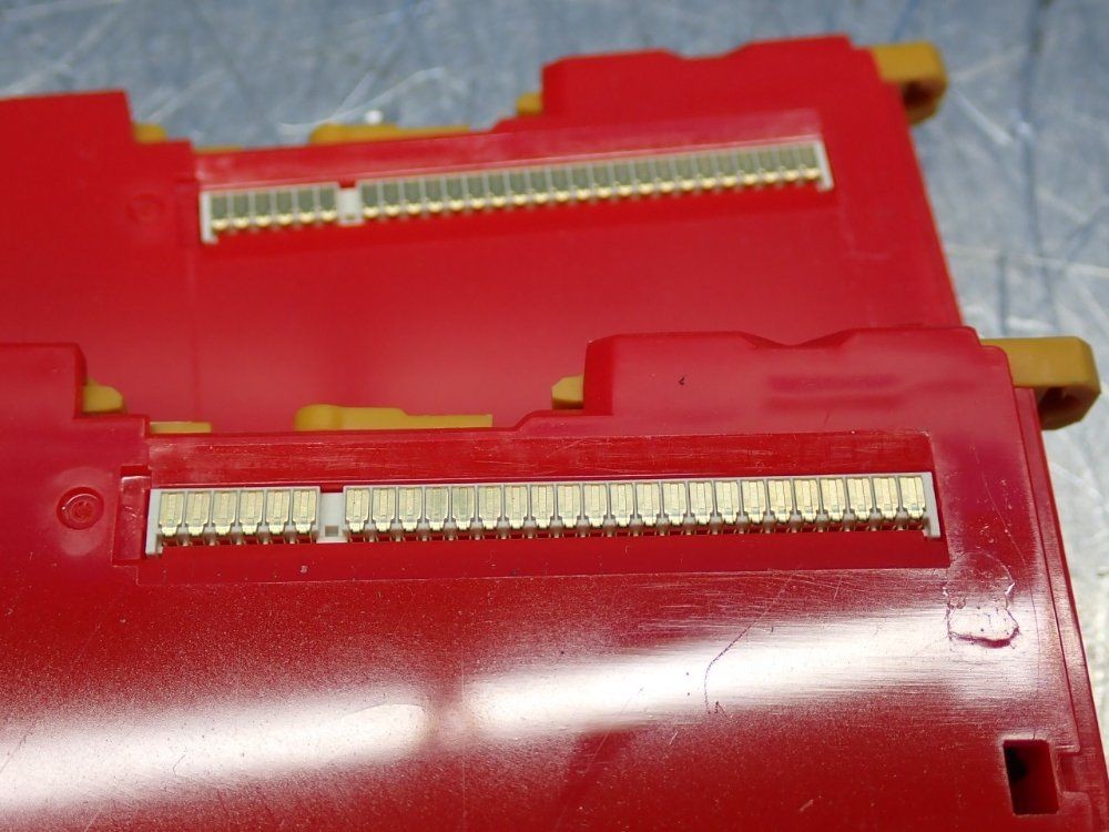 OMRON NX-SOD400 SAFETY CONTROL UNIT, 2PCS 12250980396