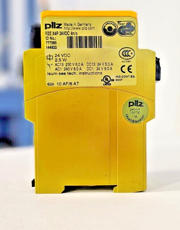 1x PILZ 777585 PZE X4P 24VDC 4n/o SAFETY RELAY