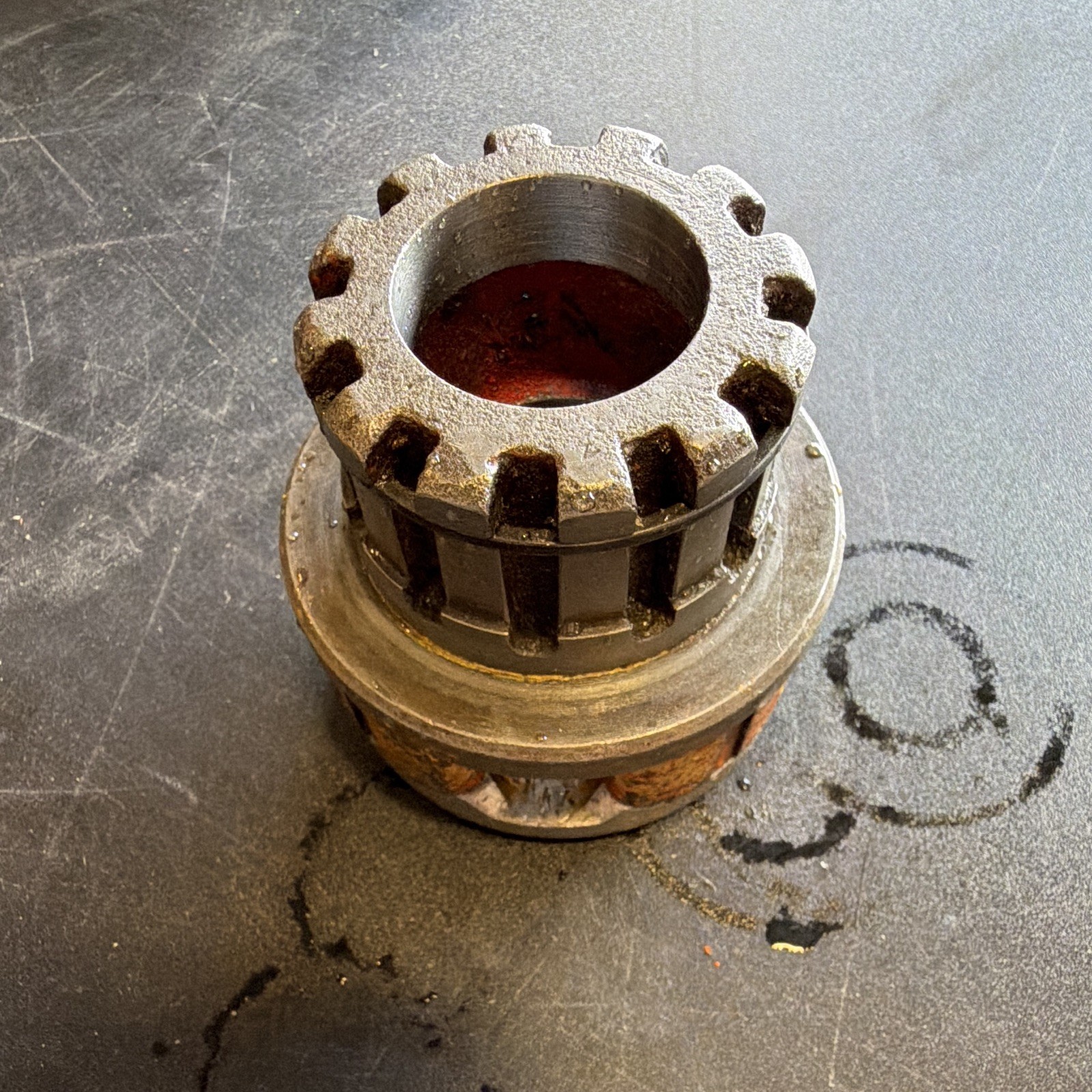 RIDGID 12-R Die Head Pipe Threader w/ Pipe Die 1/8 in NPT RH