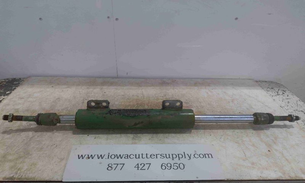 John Deere Steering Hydraulic Cylinder AZ101171