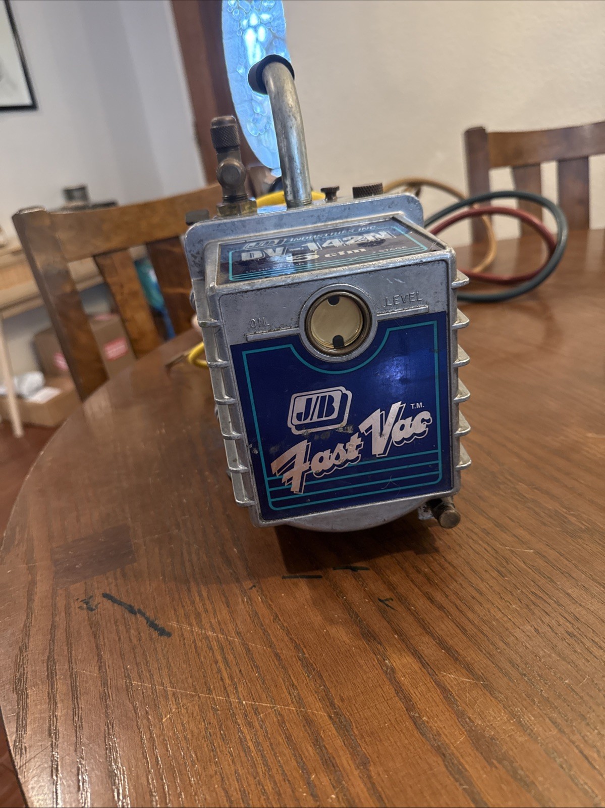 JB Industries FastVac DV-142N 2-Stage 1/2HP Vacuum Pump 5cfm + Accessories