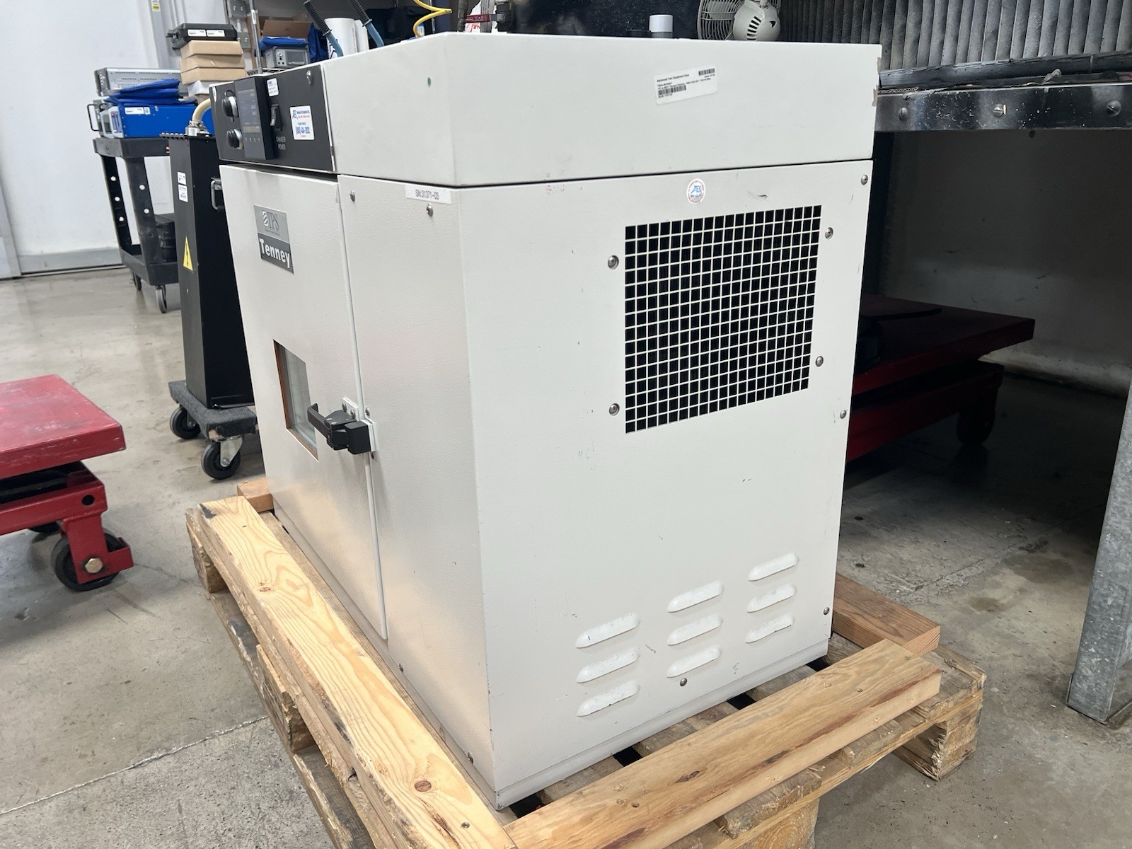 Tenney Jr -75° to 200°C Thermal Chamber 16Wx11Dx12H” ***Watlow F4T Controller***