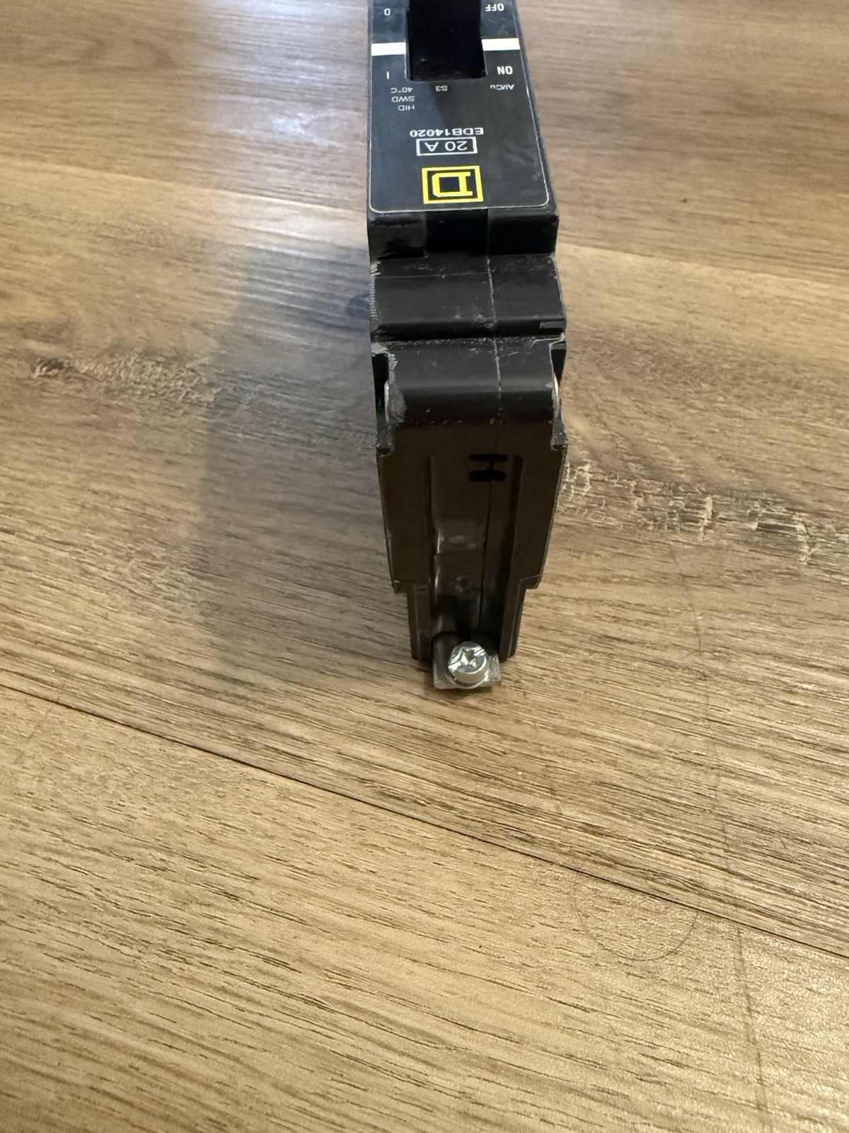 Square D EDB14020 1Pole 20Amp Circuit Breaker, 277V