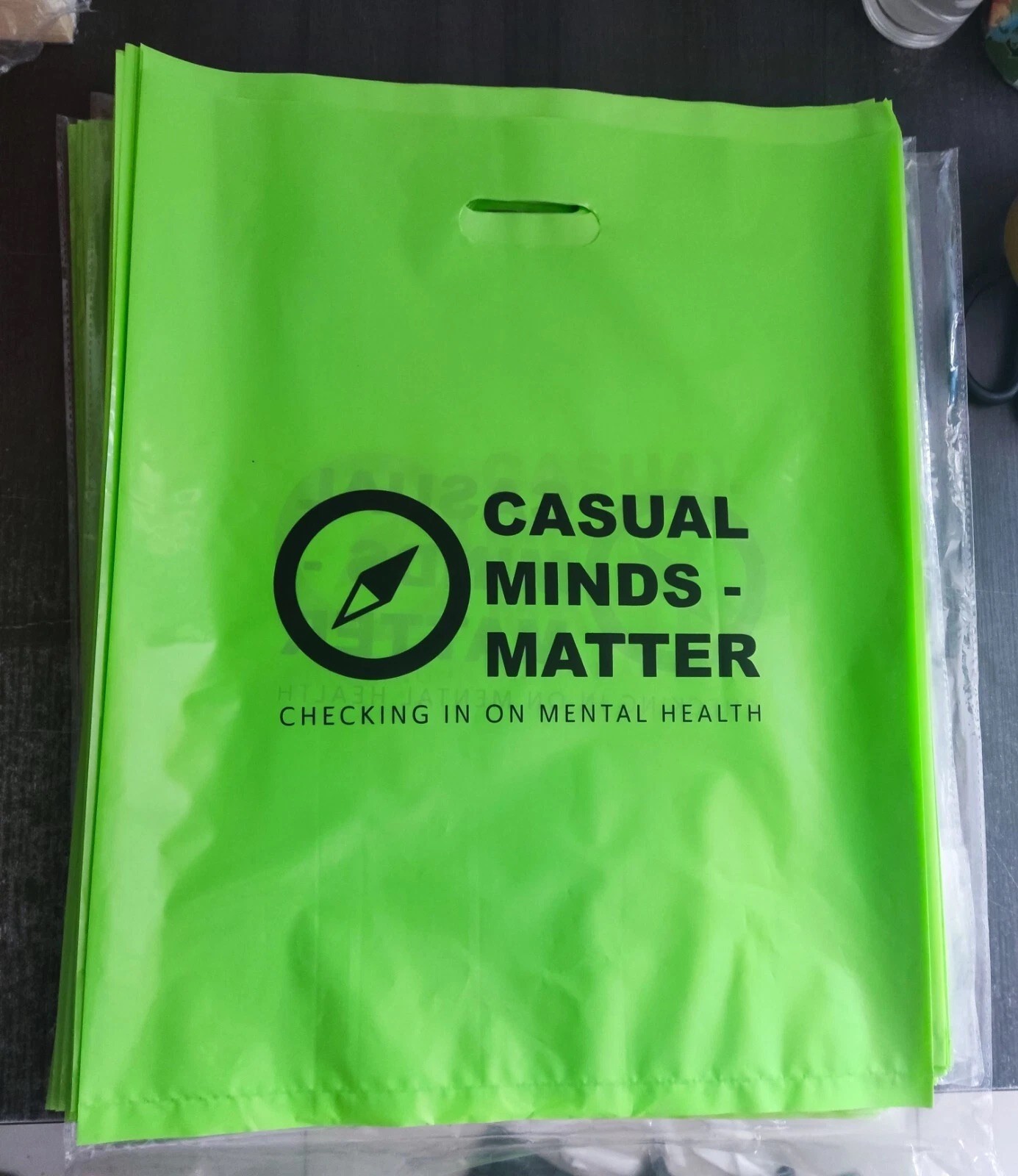 Personalissed Carrier Bags Durable Reusable Packaging Bag with LOGO TEXT Printed
