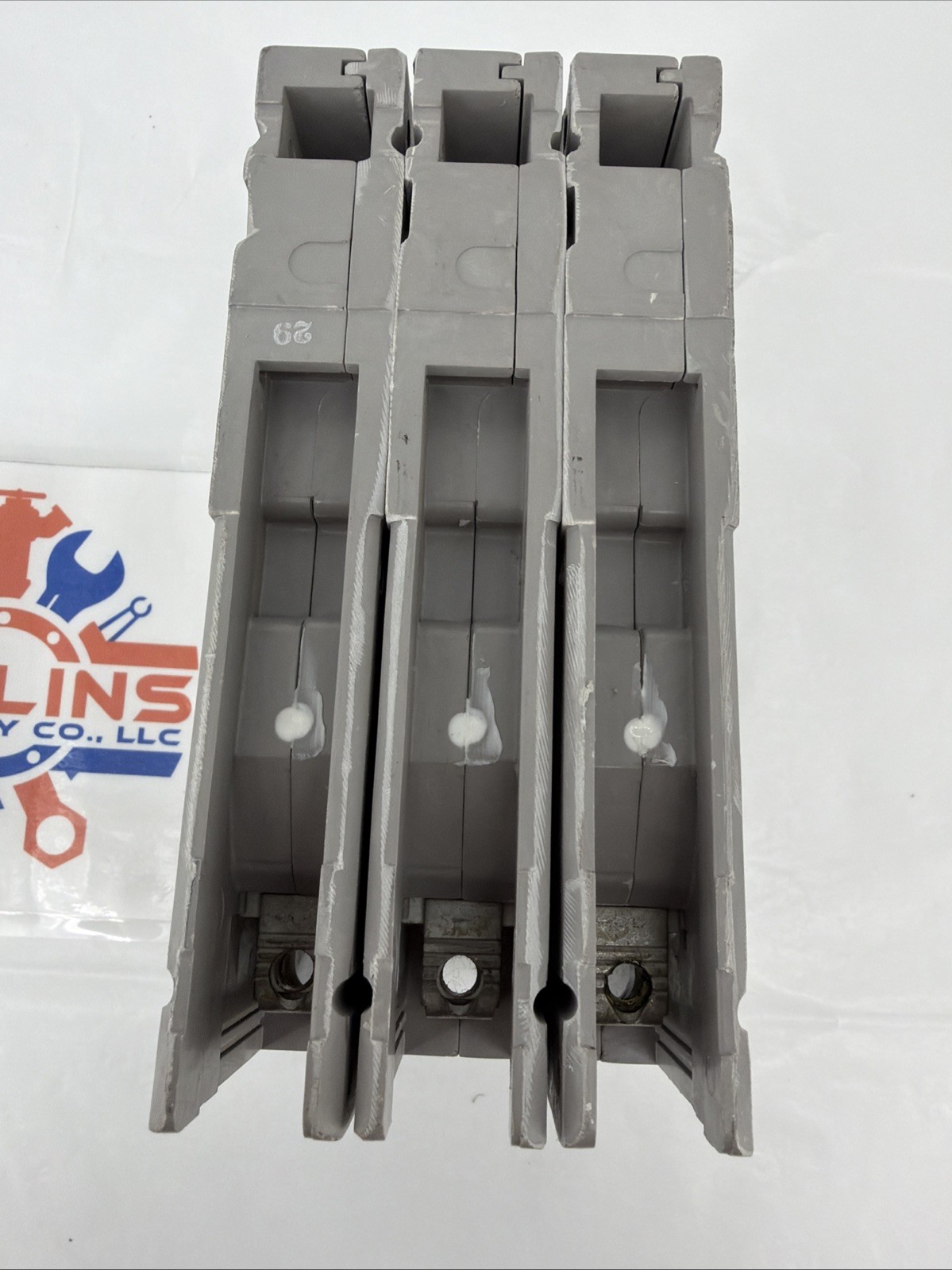 Gould E43B025 Circuit Breaker, 25 Amps, 2 Pole, 480 VAC, 1 Phase