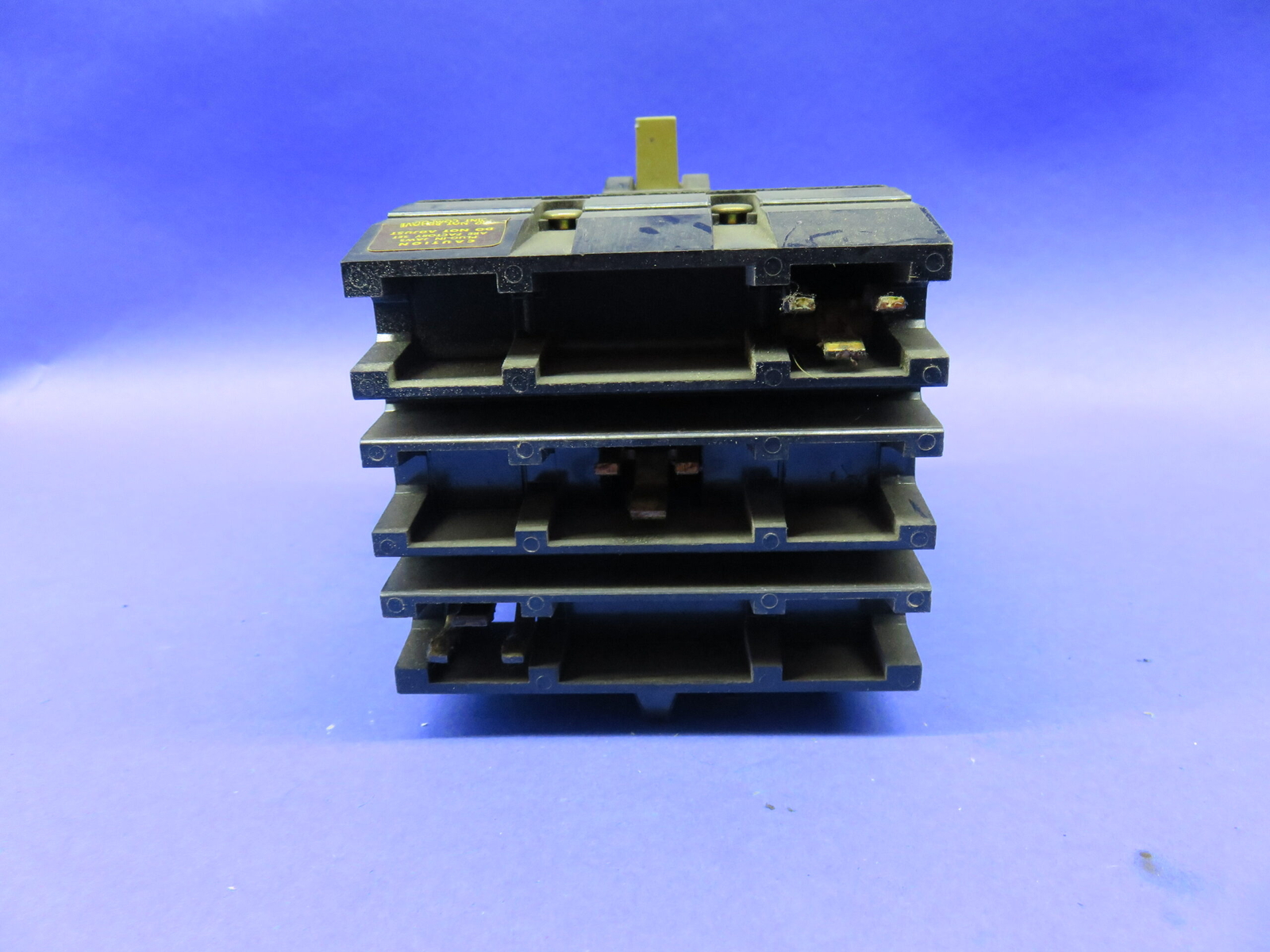 SQUARE D CIRCUIT BREAKER FH-36015 I-LINE 15A 600V 3P IYEAR WARRANTY