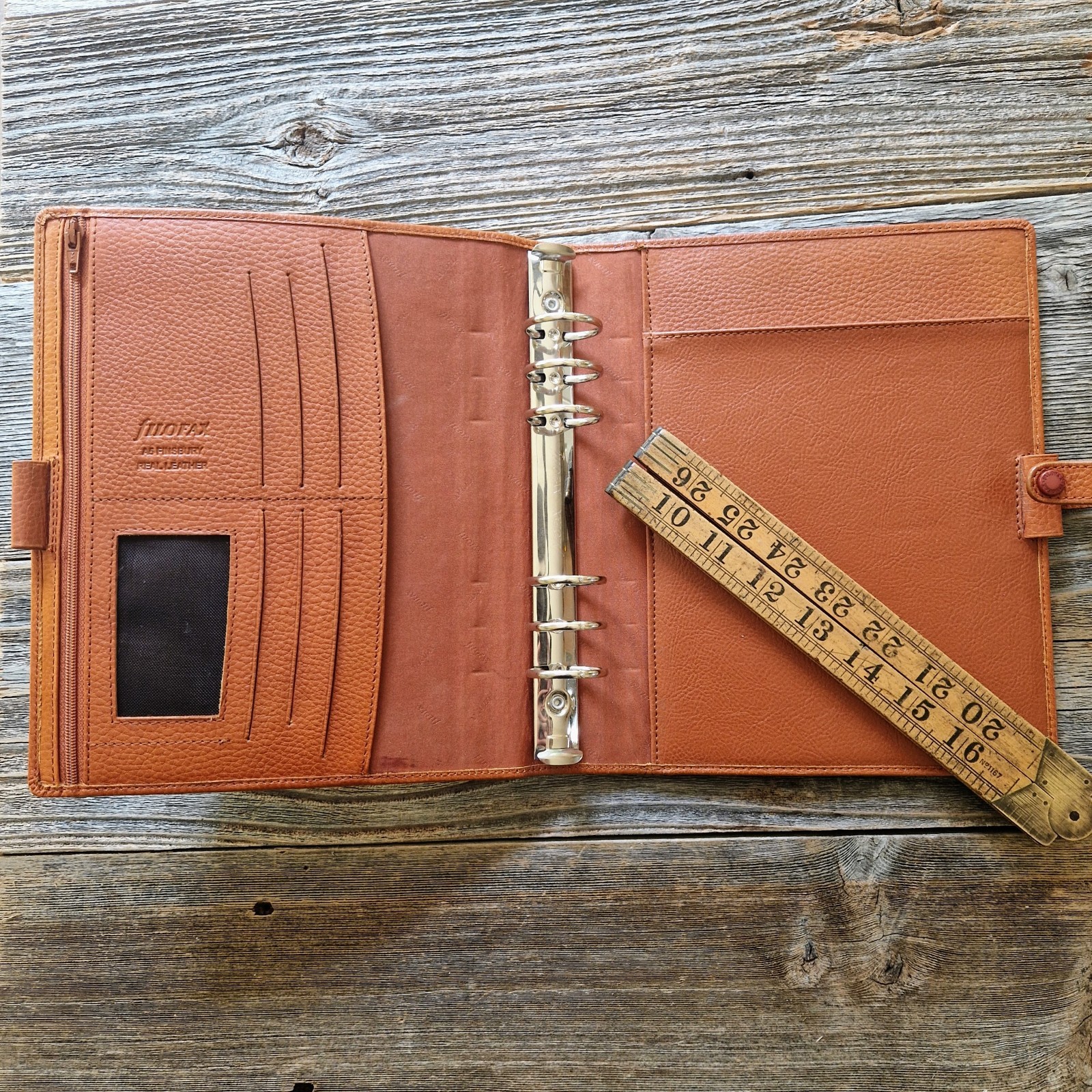 Vintage Filofax Finsbury A5 Organizer Binder Brown Leather (Discontinued Color)