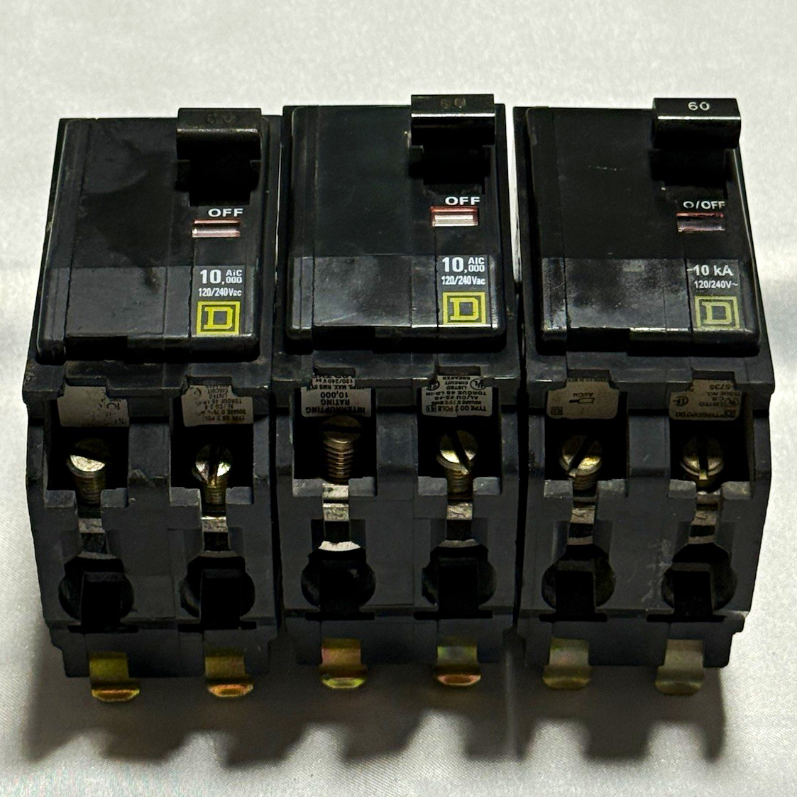 Square D QO260 HACR Type 60A 2-Pole 120/240VAC Circuit Breaker, 3-pack