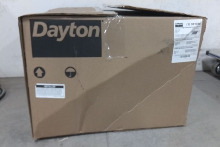 Dayton 3E134E 120VAC 90,000 BtuH 576 Sq Ft Gas Infrared Flat Panel Heater