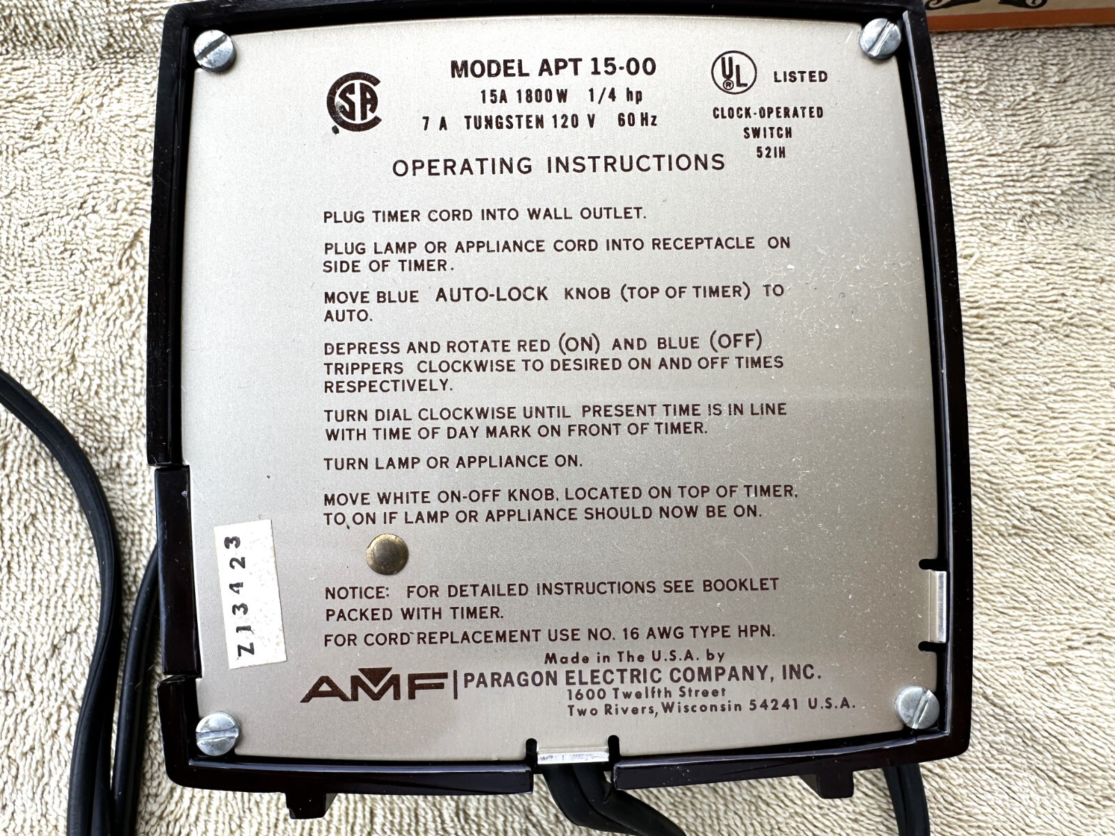 VINTAGE AMF PARAGON HEAVY-DUTY 24 HOUR TIMER MODEL APT15-0