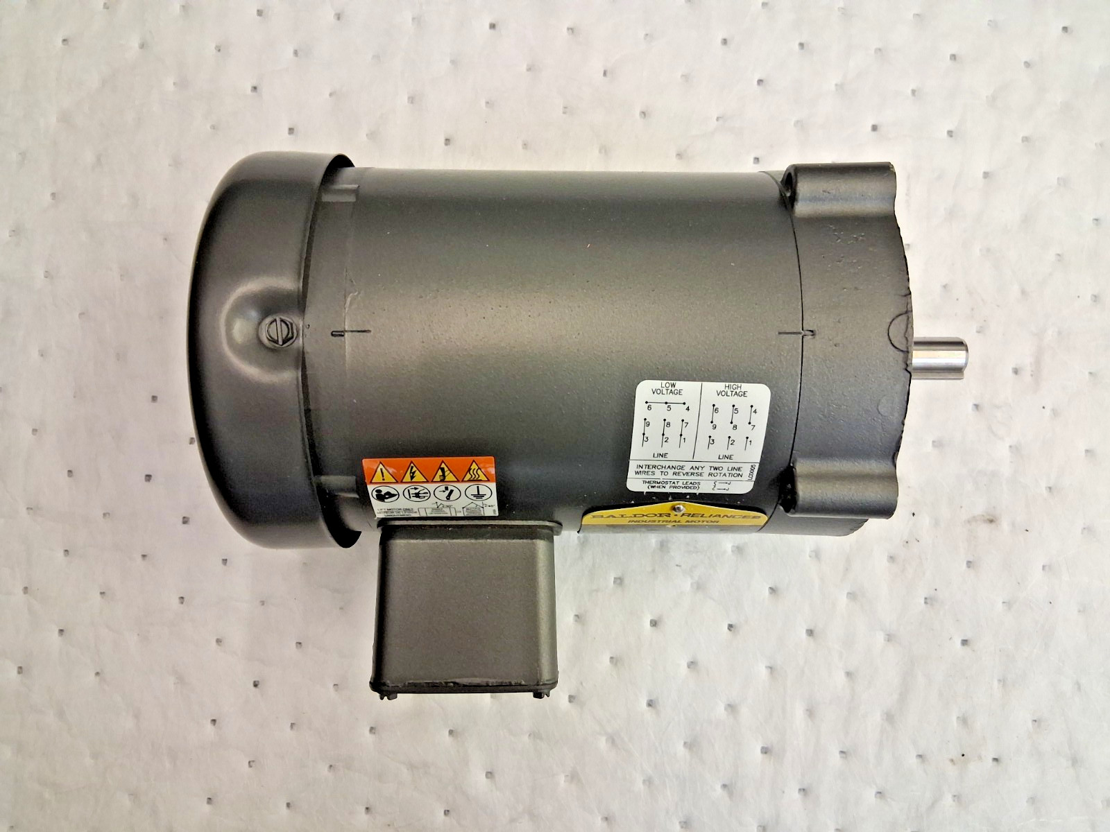 Baldor Reliance Three Phase AC Motor TEFC Enclosure VM3542