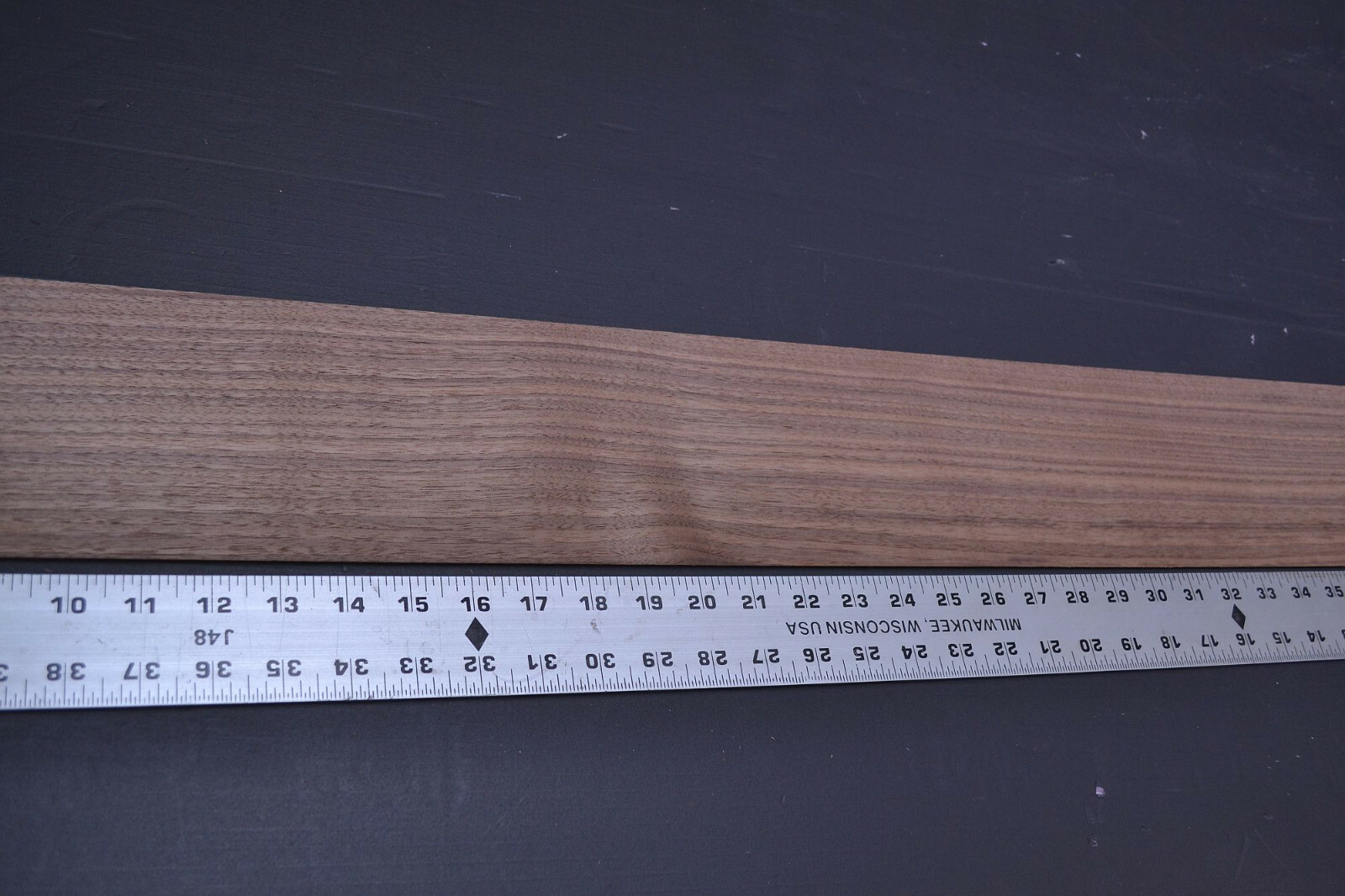 Walnut Raw Wood Veneer Sheet 4.5 x 61 inches 1/42nd thick 7628-22