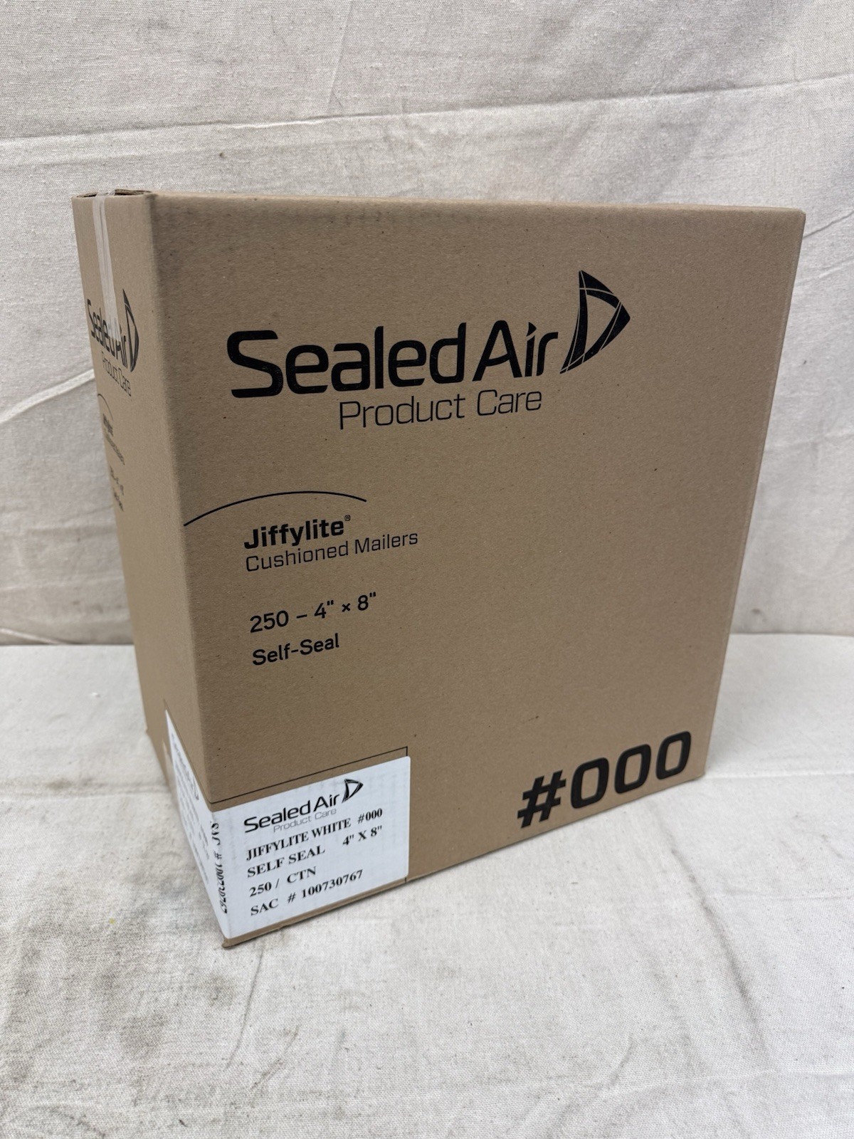 Sealed Air Bubble Mailers Jiffylite White #000 Self Seal 4″ x 8″ box of 250