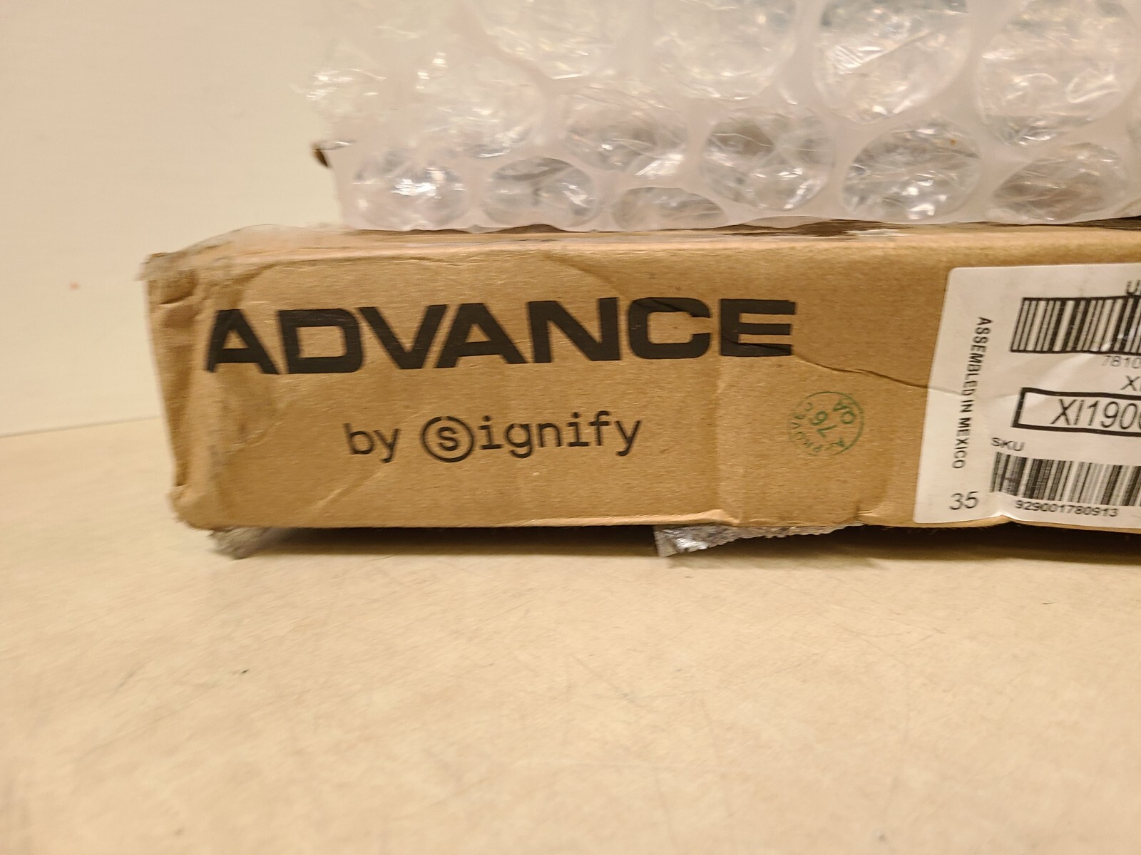 Advance Dimmable LED Driver – 190W 100-277 Vac 100-2750 mA – XI190C275V054BSG2