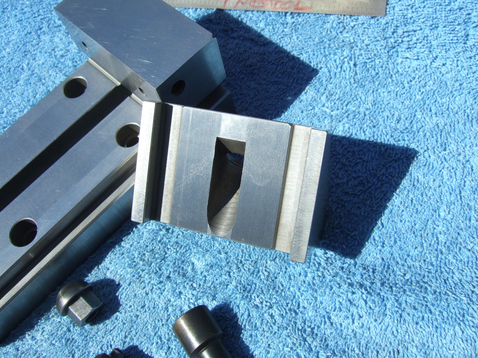 Hermann Schmidt V0 4 toolmakers grinding screwless vise 3in 4in cap B4 MACHINIST