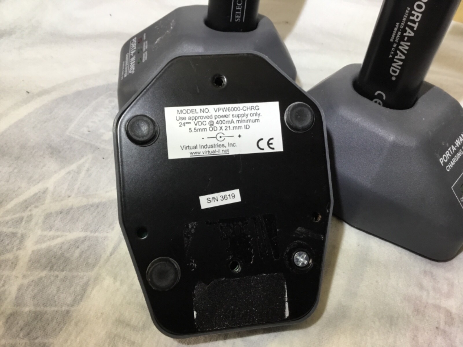 VPW6000-CHRG Charging System Battery in-Stand Charger VPW6000-CHRG AS IS PW600B