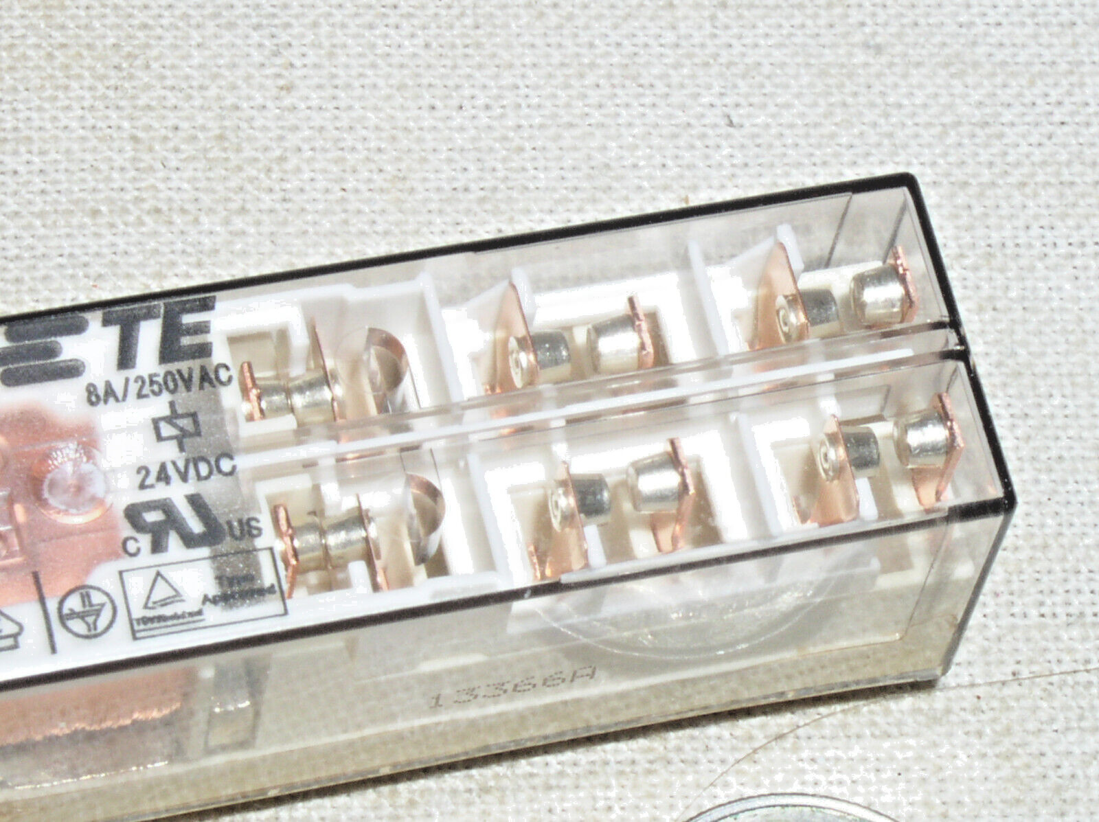 NEW TE SCHRACK 6 POLE 6PST 24V DC COIL 250VAC 8A 8 A AMP SAFETY PCB POWER RELAY