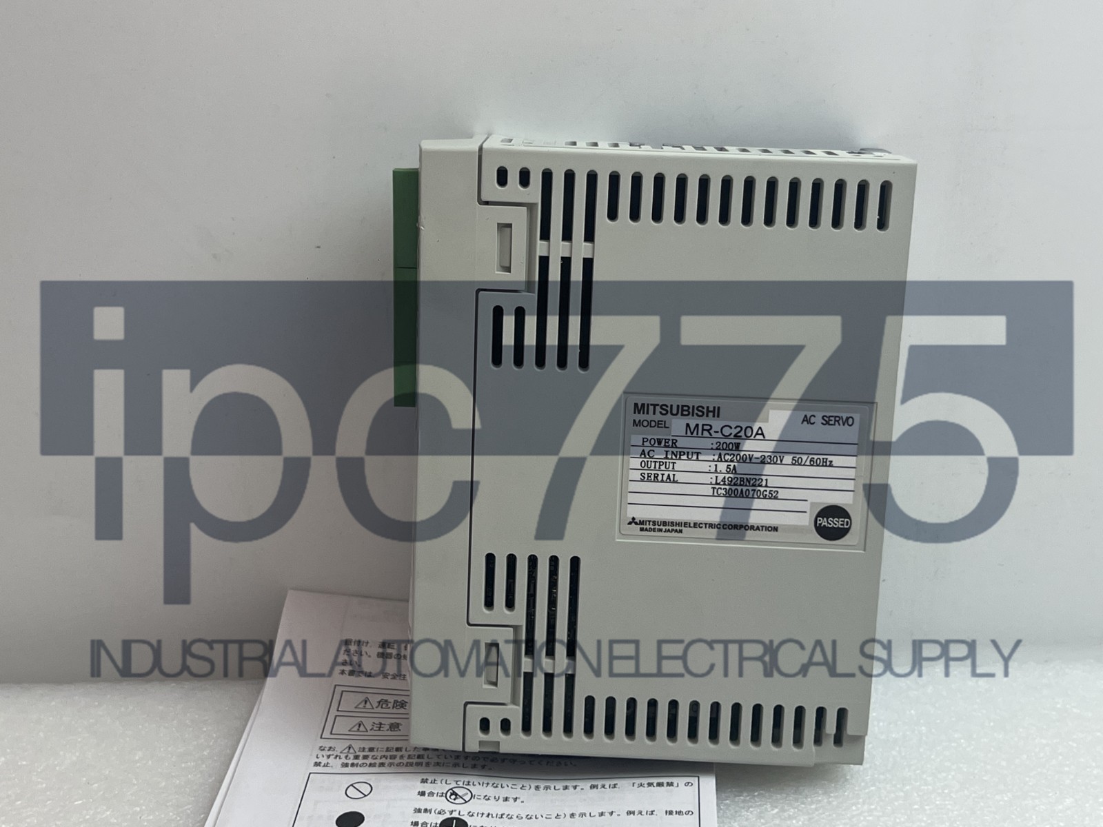 1pcs Brand new Mitsubishi with box MR-C20A MRC20A servo drive