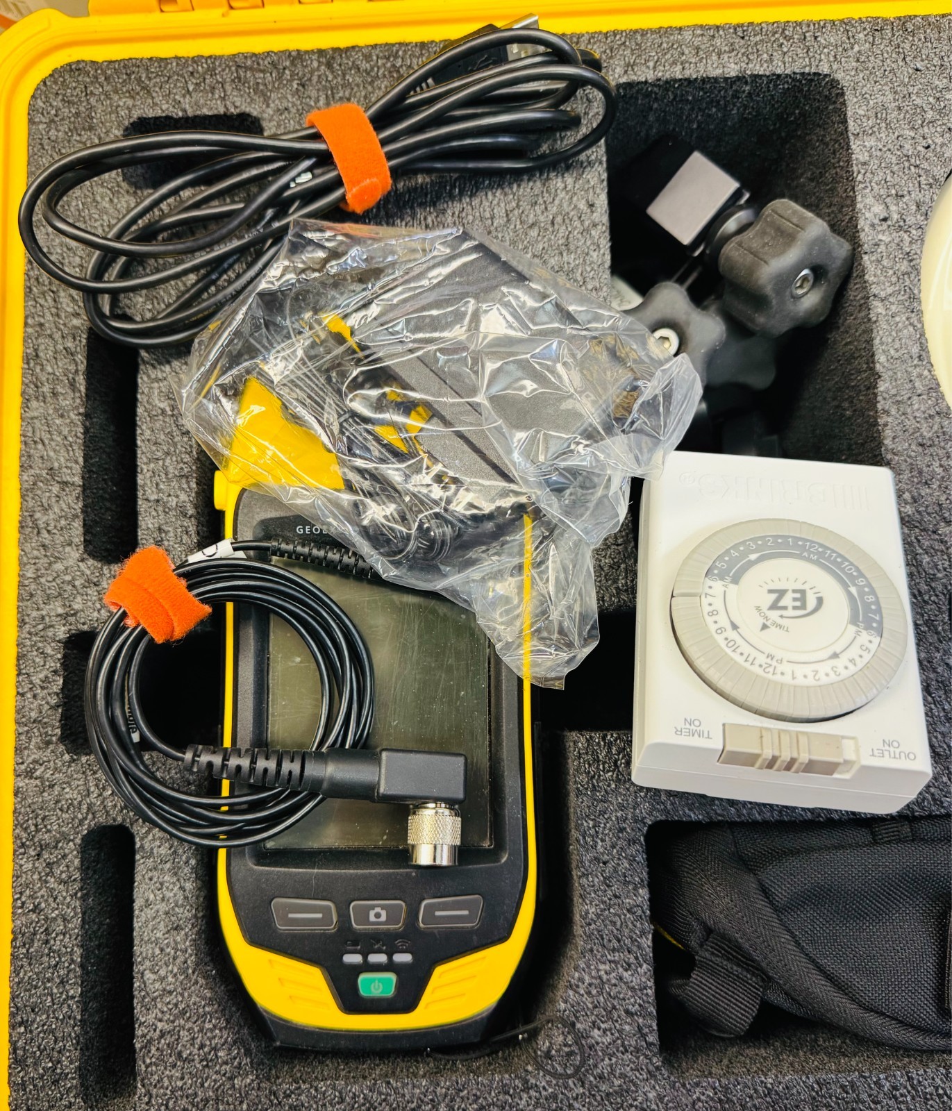 Trimble Geo XH GNSS Floodlight Centimeter NMA Antenna 57970-00 GPS Pelican Case