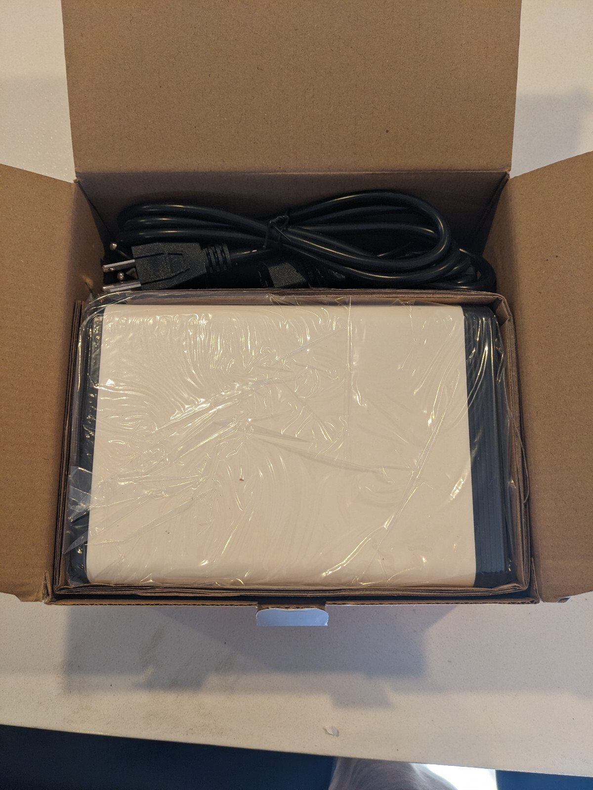 Gvolz 500W Voltage Transformer, Step Up / Step Down Transformer EU US USA Canada