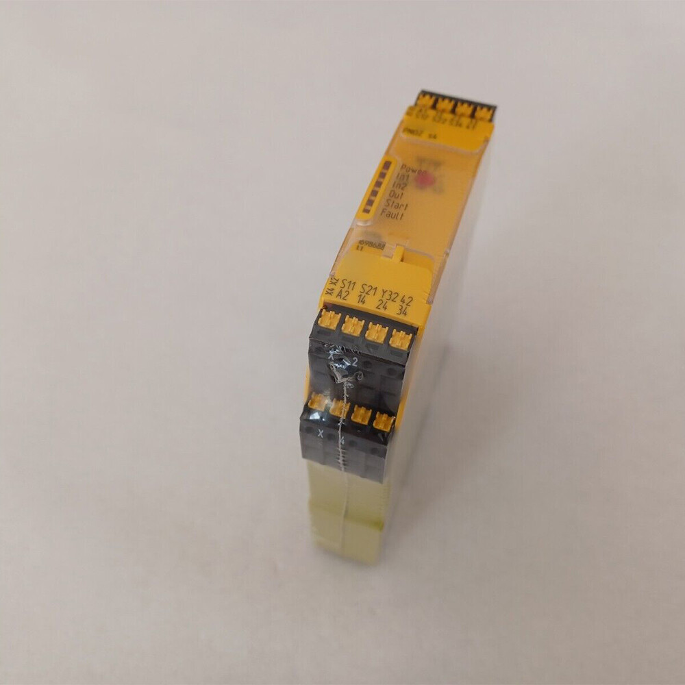 New 751104 Safety Relay For Pilz PNOZ s4 C 24VDC 3n/o 1n/c